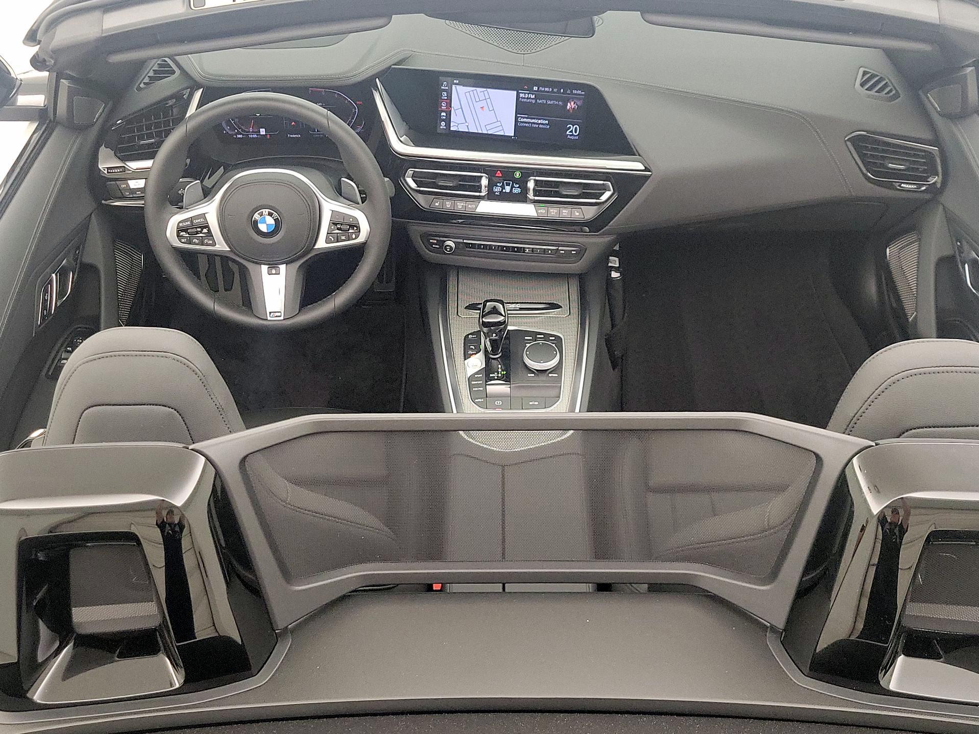 Thumbnail: 2025 BMW Z4 - 9