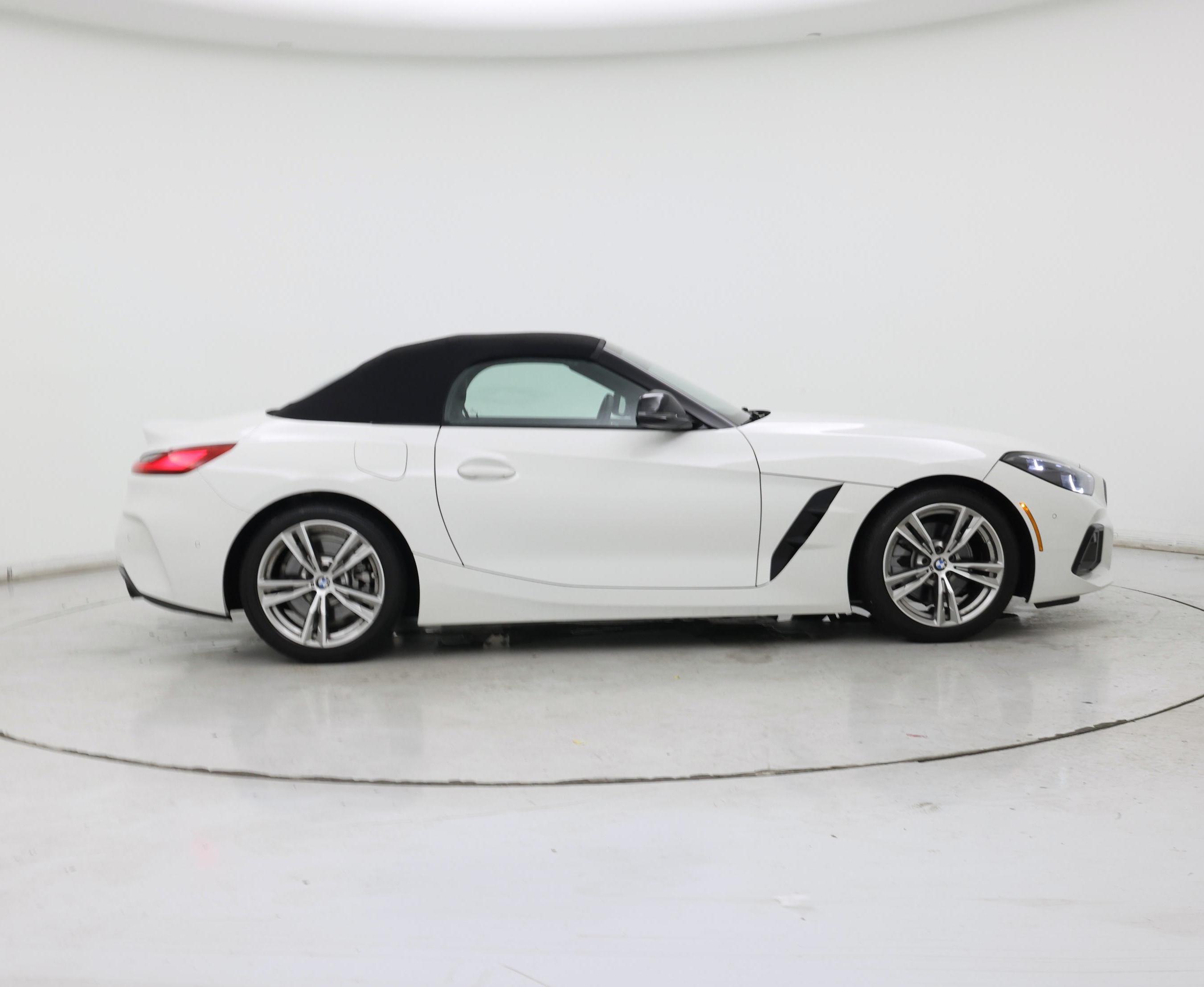 Thumbnail: 2025 BMW Z4 - 7