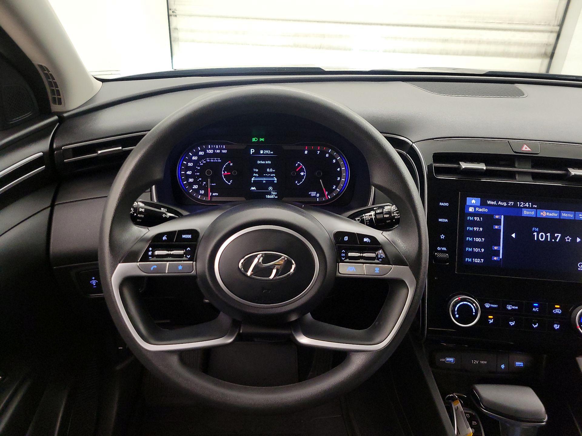 Thumbnail: 2023 Hyundai Tucson - 10