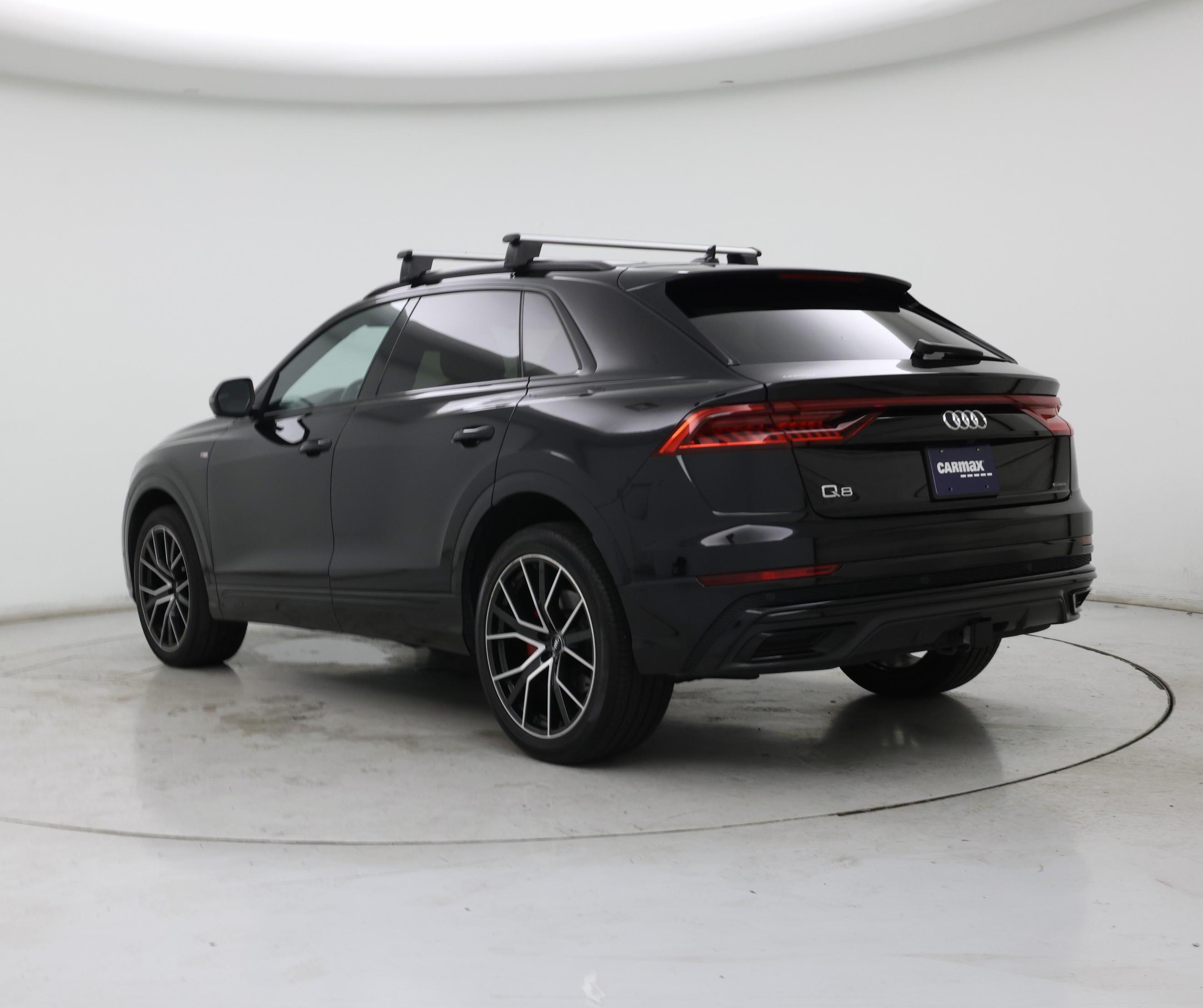 Thumbnail: 2019 Audi Q8 - 3
