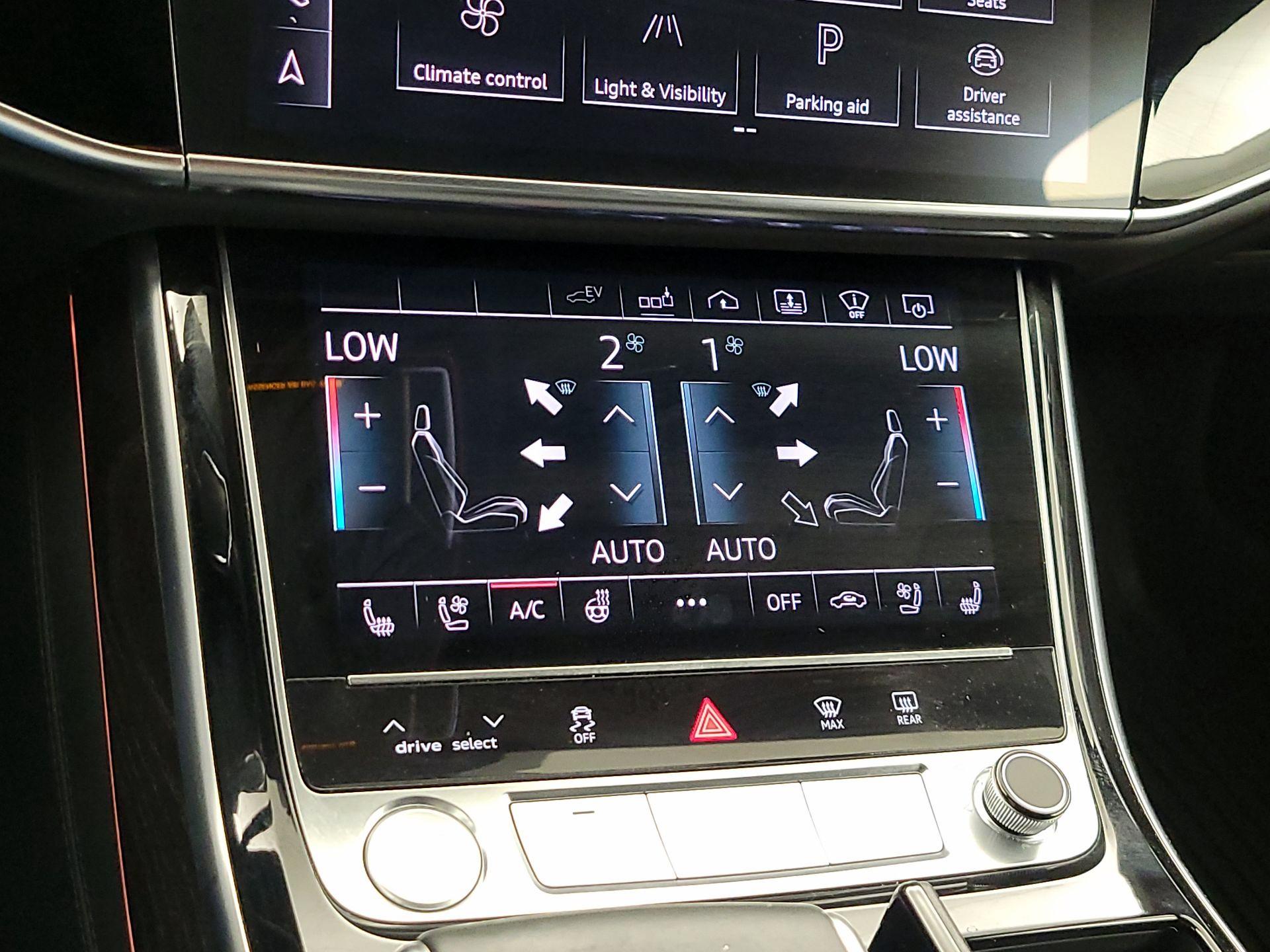 Thumbnail: 2020 Audi A8 - 17