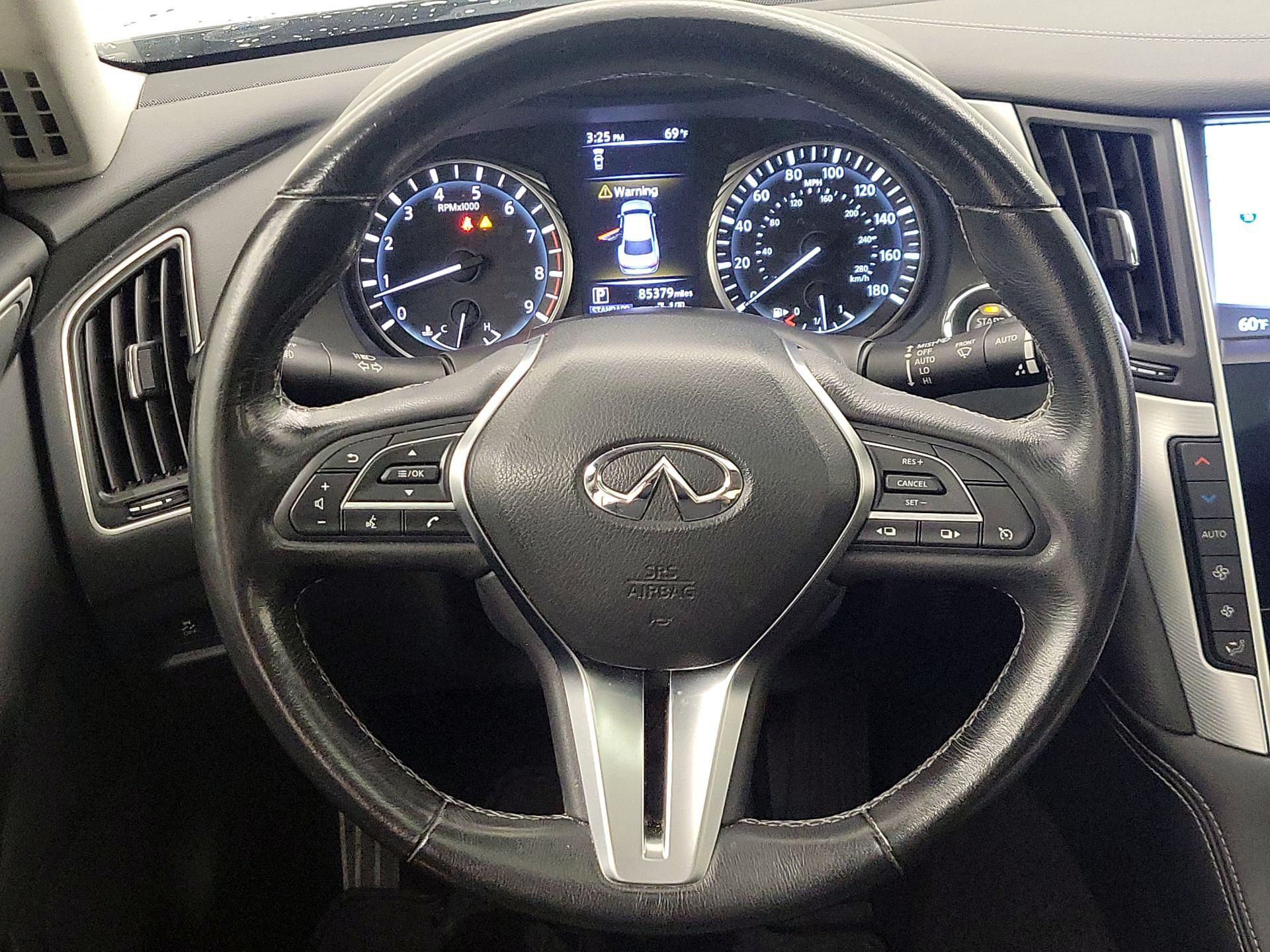 Thumbnail: 2019 INFINITI Q50 - 10