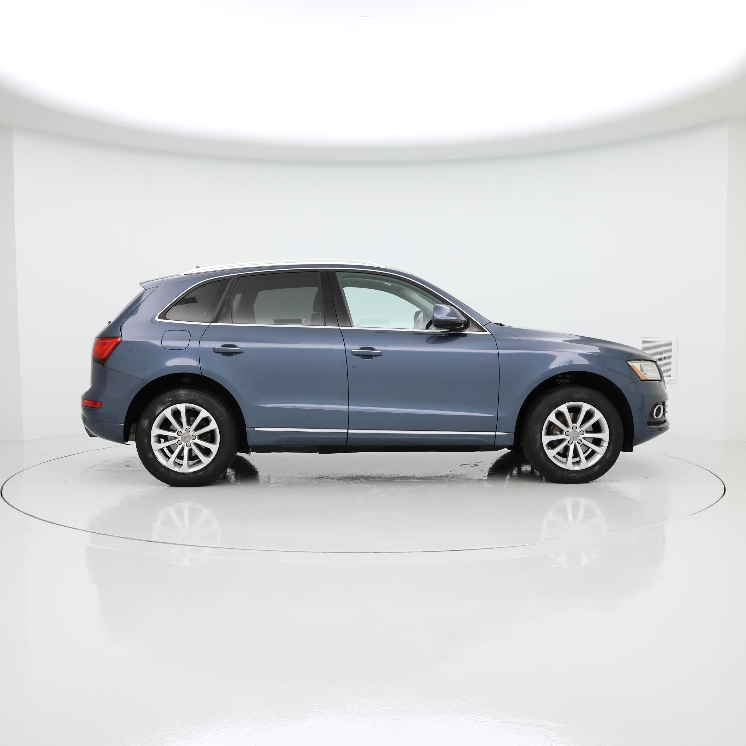 Thumbnail: 2016 Audi Q5 - 7