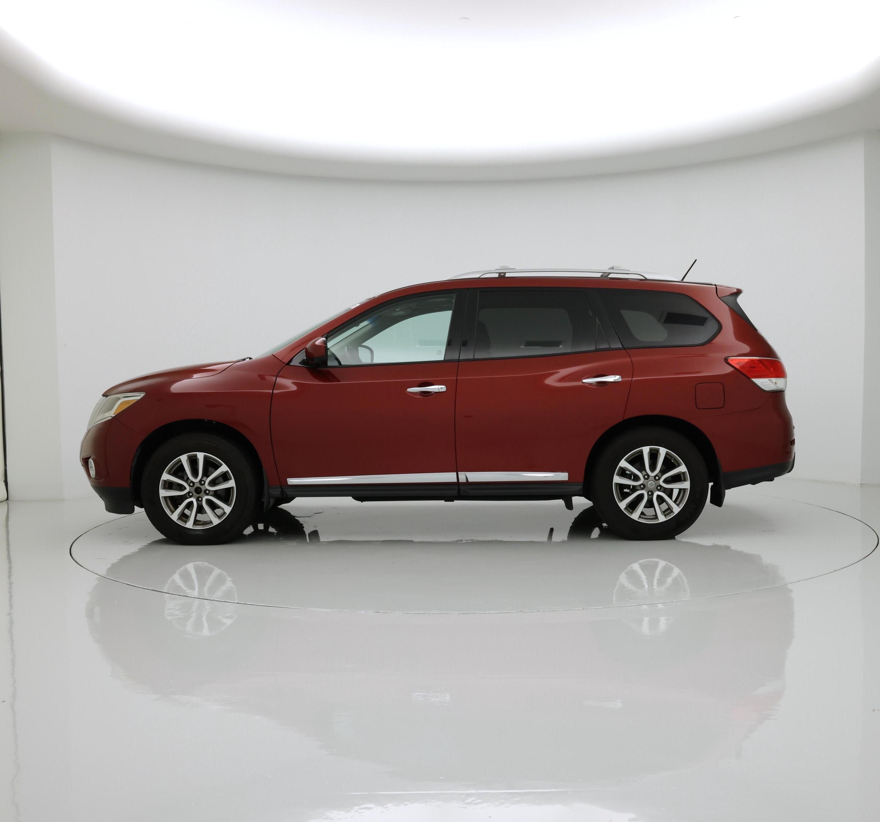Thumbnail: 2015 Nissan Pathfinder - 3