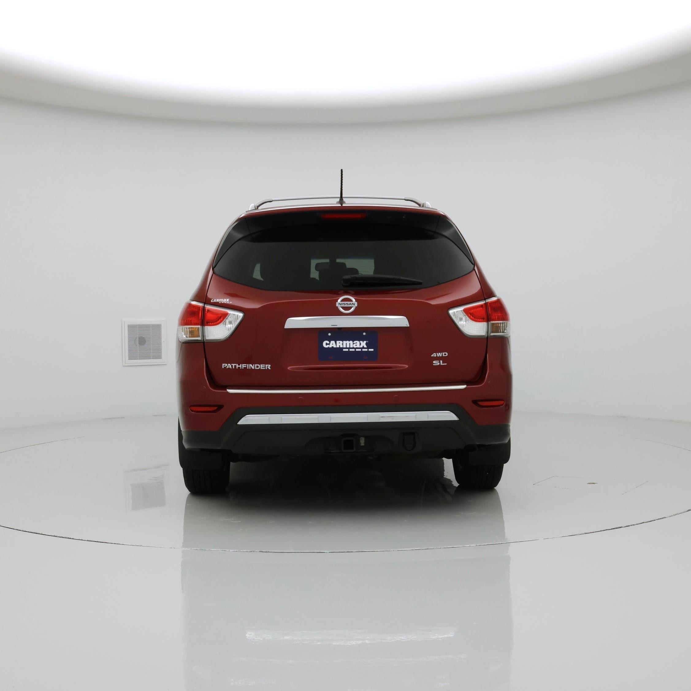 Thumbnail: 2015 Nissan Pathfinder - 6