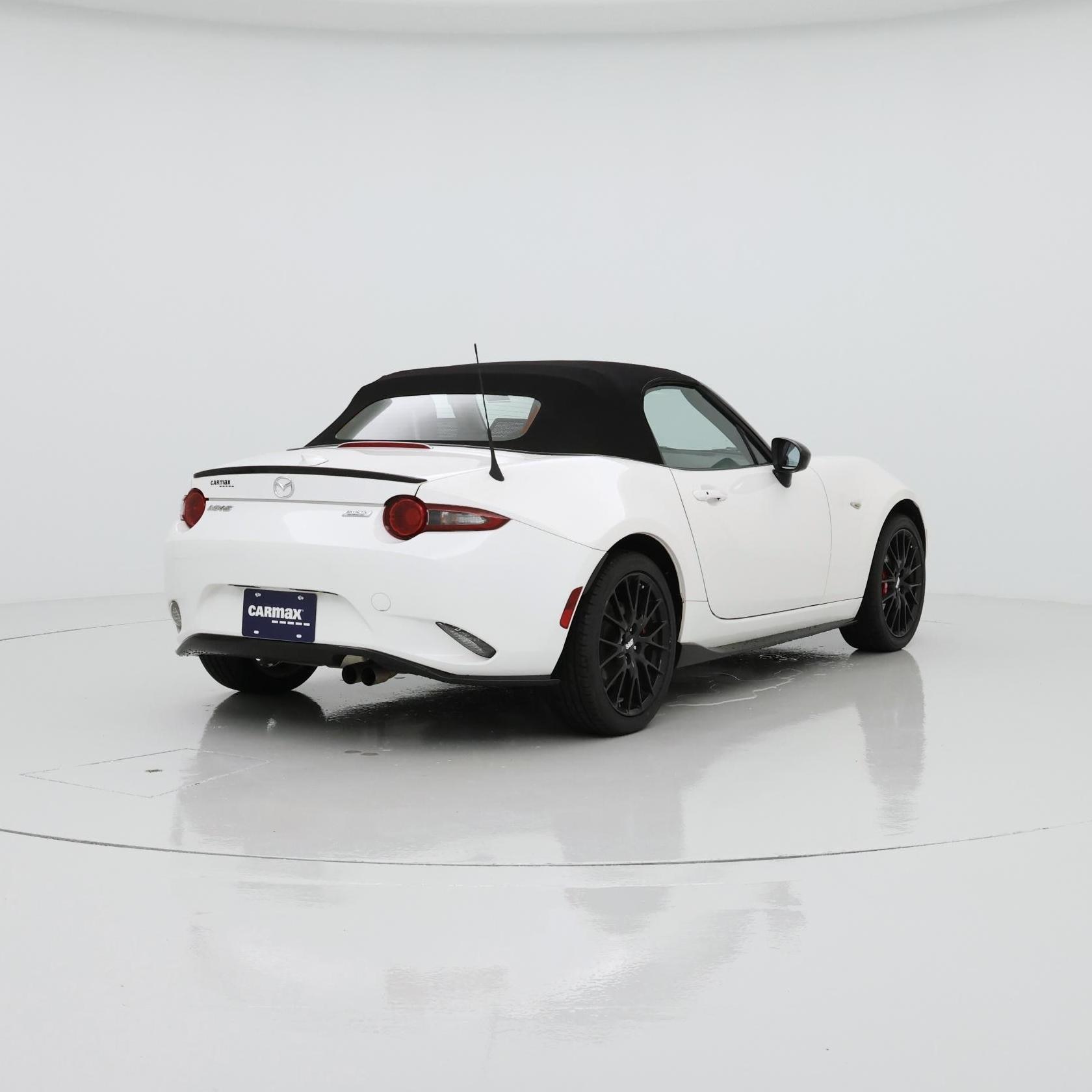 Thumbnail: 2016 Mazda MX-5 Miata - 8