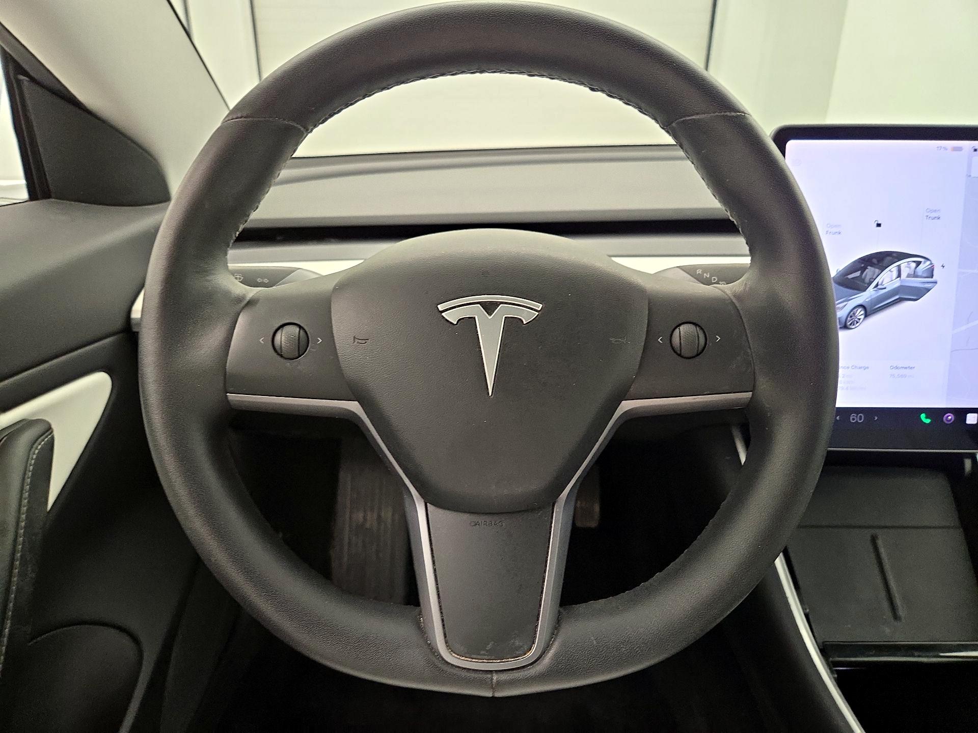 Thumbnail: 2019 Tesla Model 3 - 10