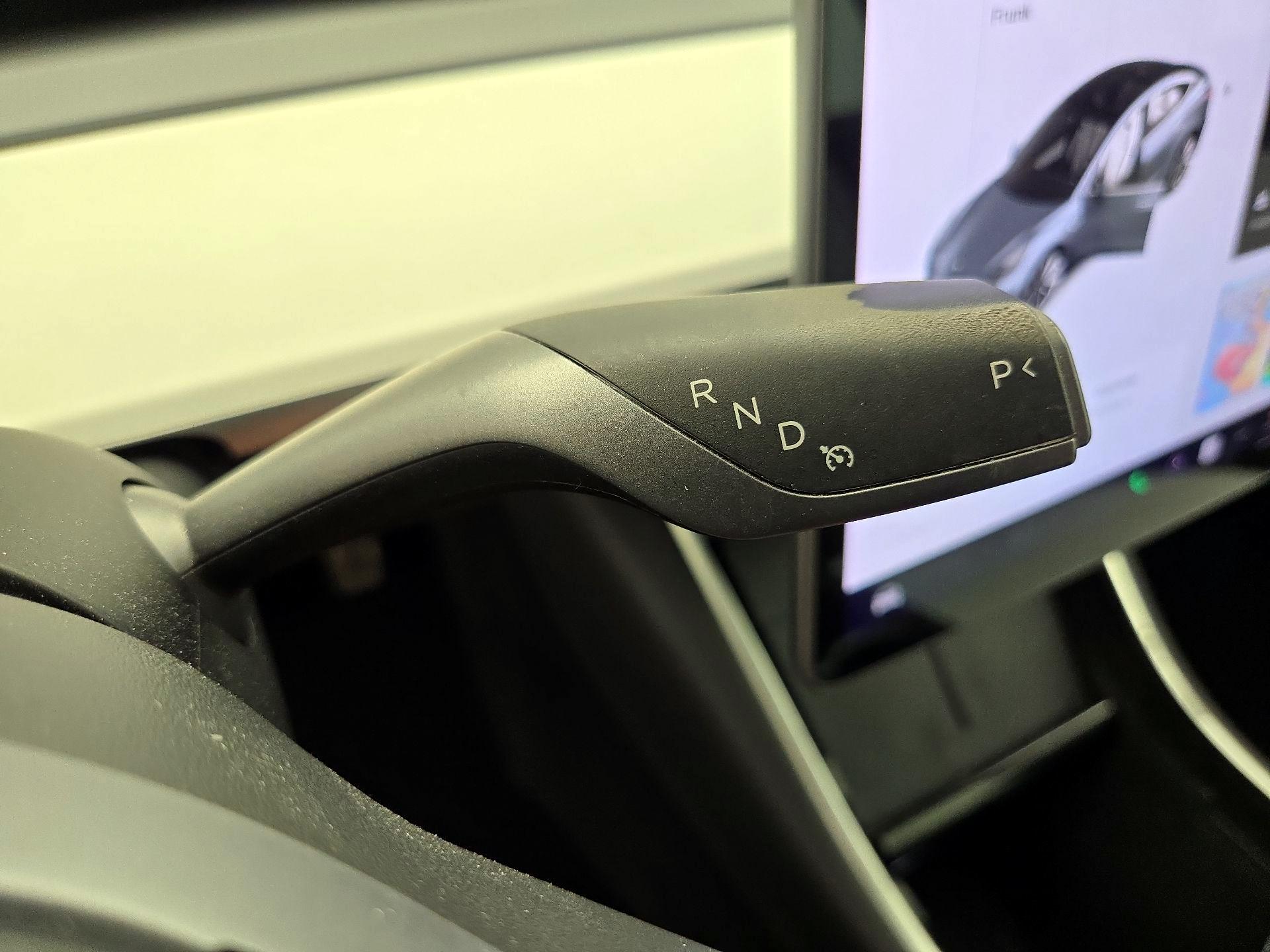Thumbnail: 2019 Tesla Model 3 - 17