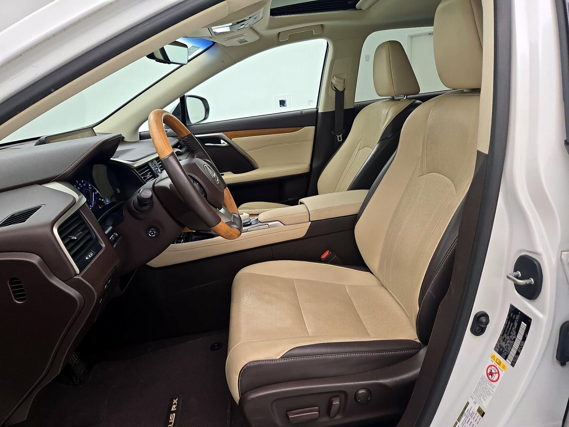 Thumbnail: 2018 Lexus RX - 11