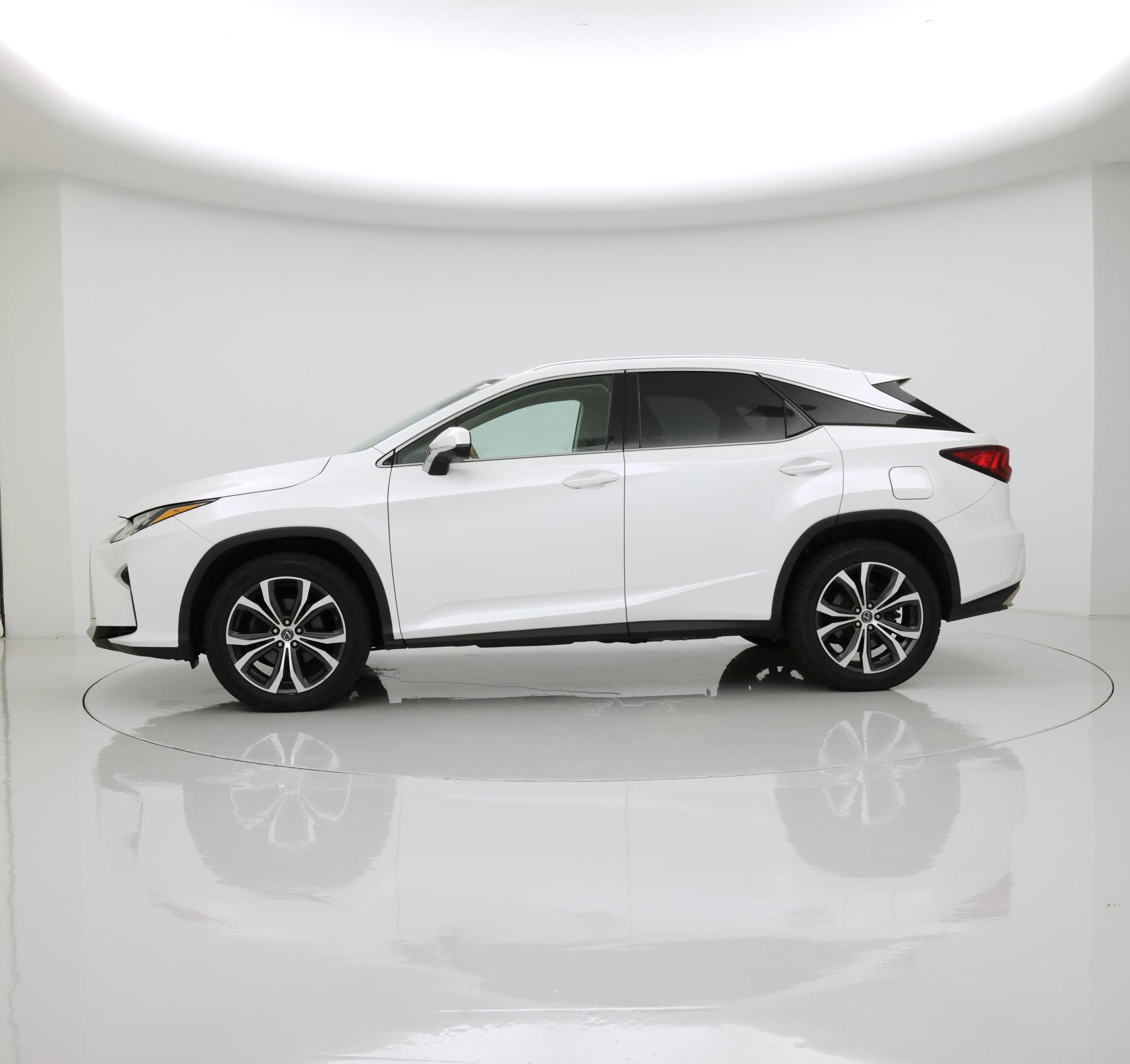 Thumbnail: 2018 Lexus RX - 3