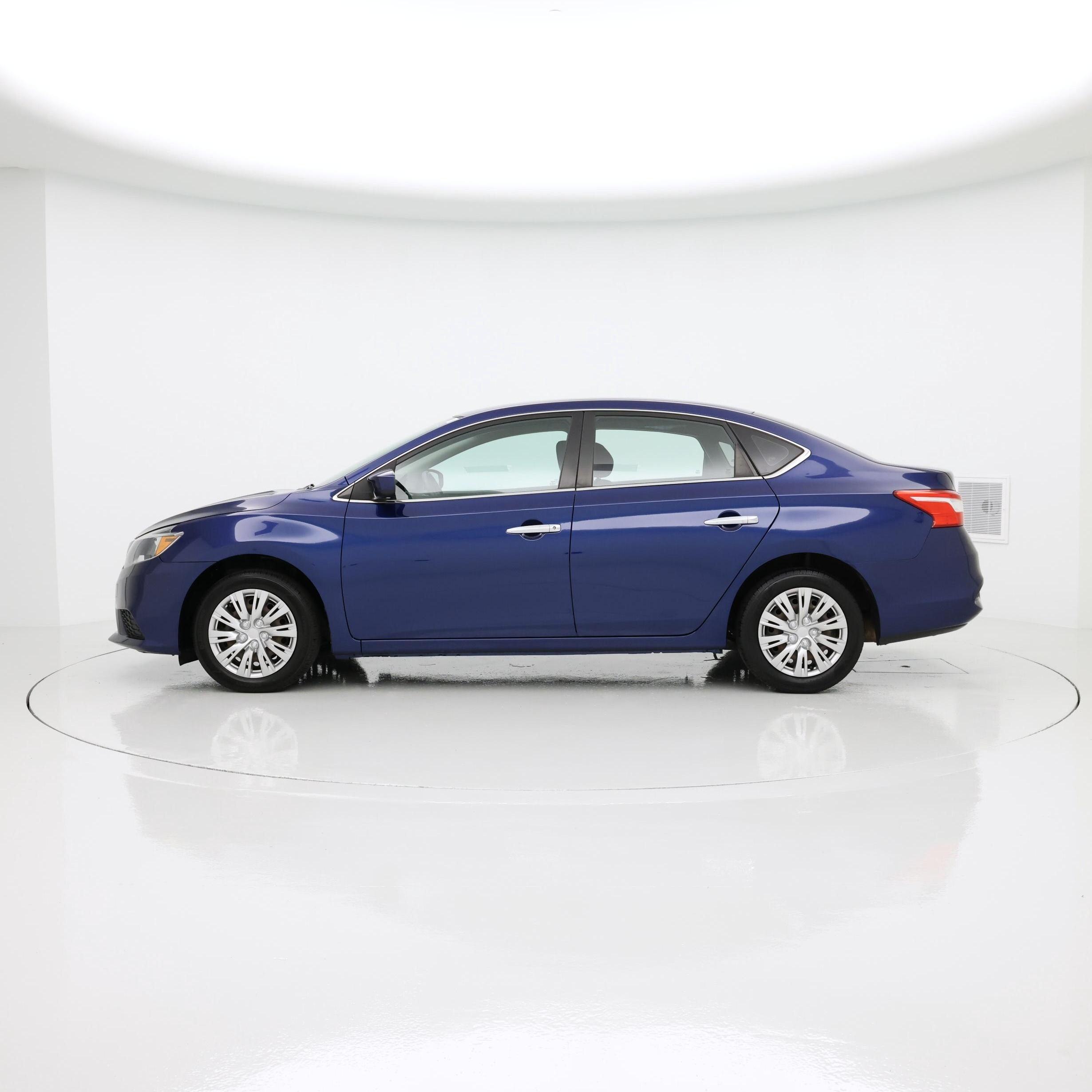 Thumbnail: 2018 Nissan Sentra - 3