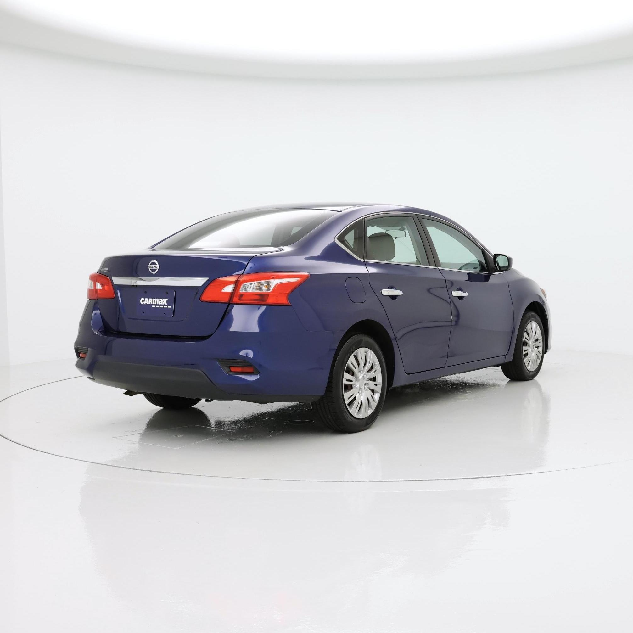 Thumbnail: 2018 Nissan Sentra - 8