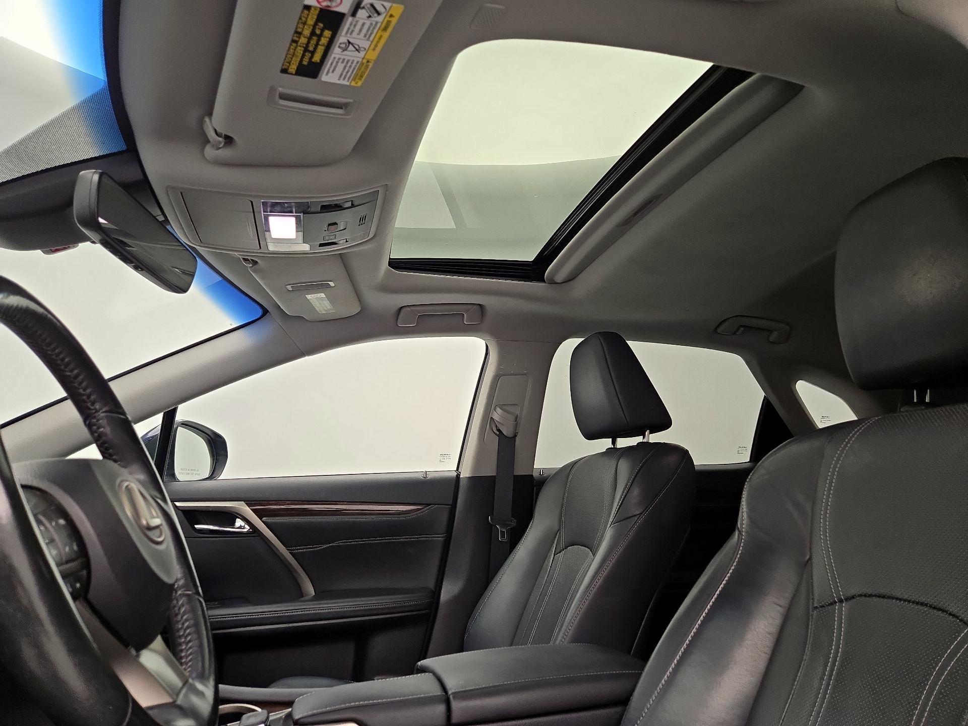 Thumbnail: 2019 Lexus RX - 20