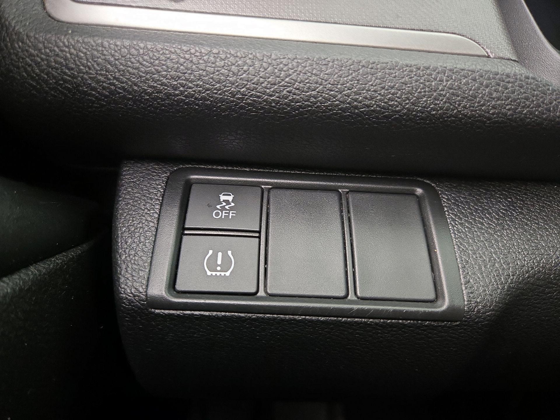 Thumbnail: 2016 Honda Civic - 13