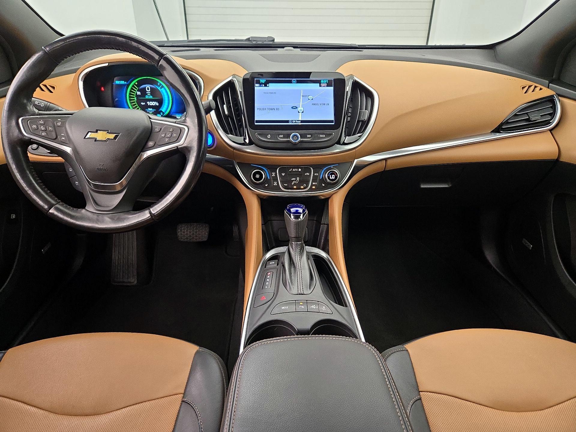 Thumbnail: 2018 Chevrolet Volt - 9