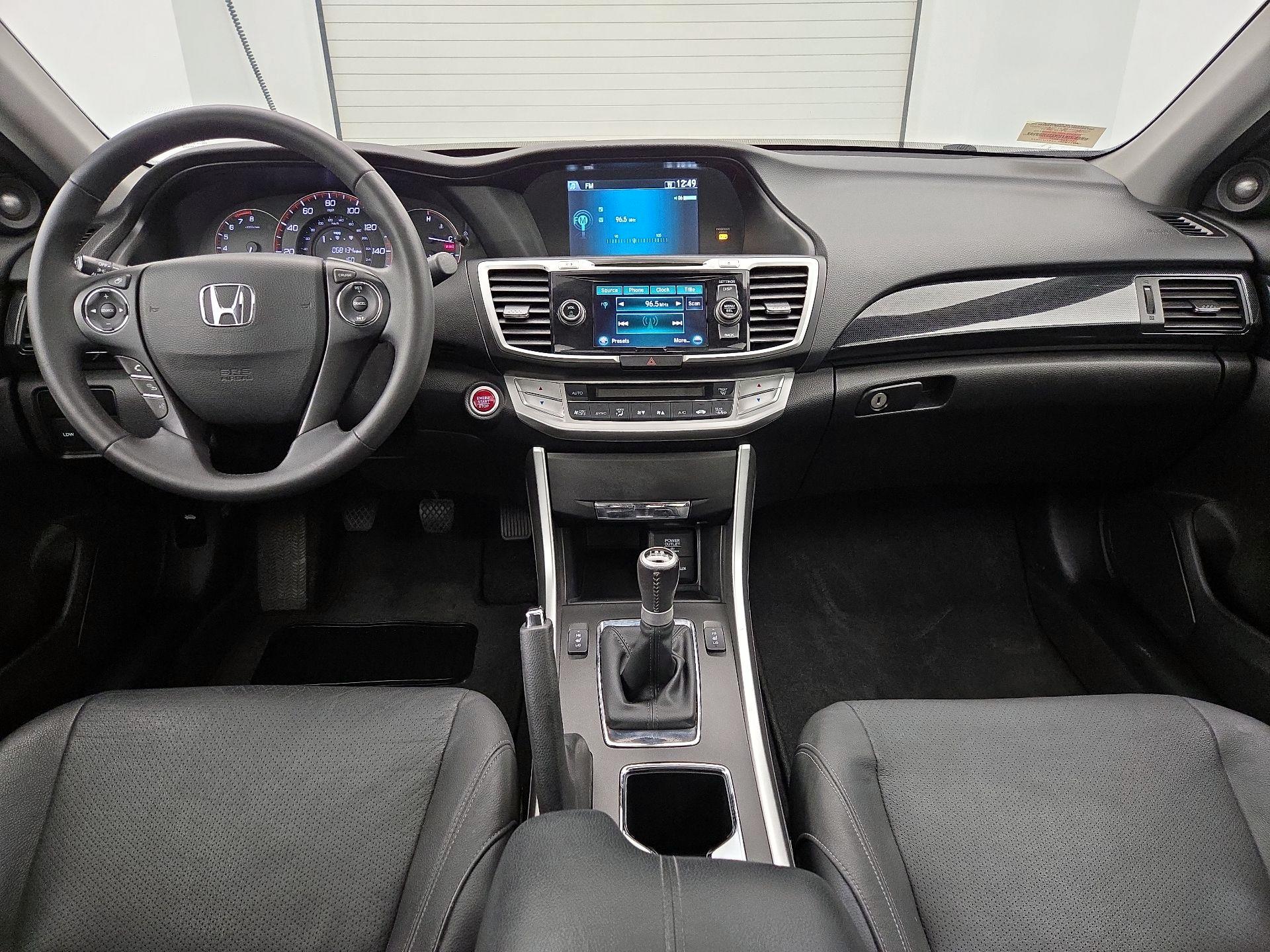 Thumbnail: 2015 Honda Accord - 9