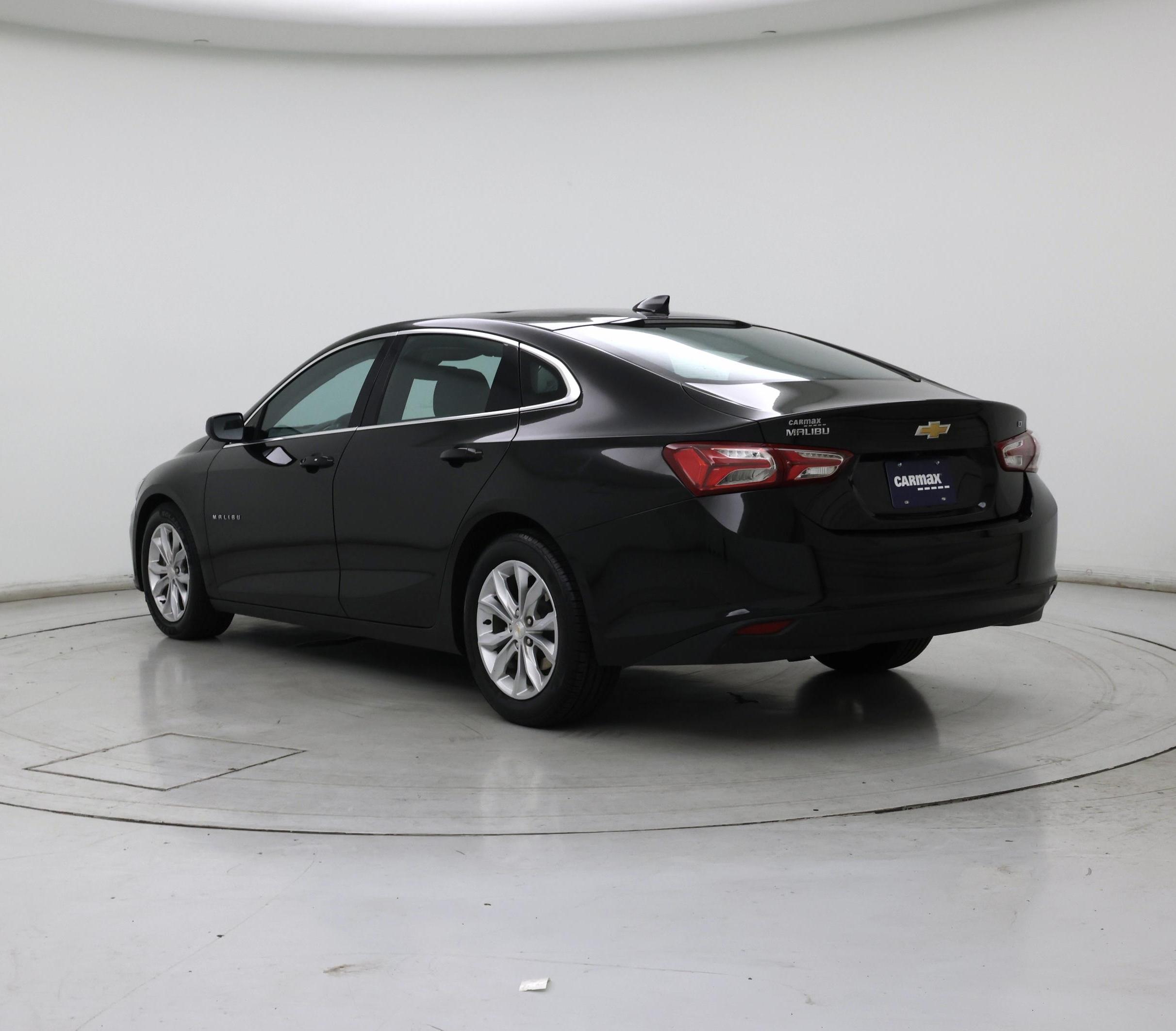 Thumbnail: 2022 Chevrolet Malibu - 2