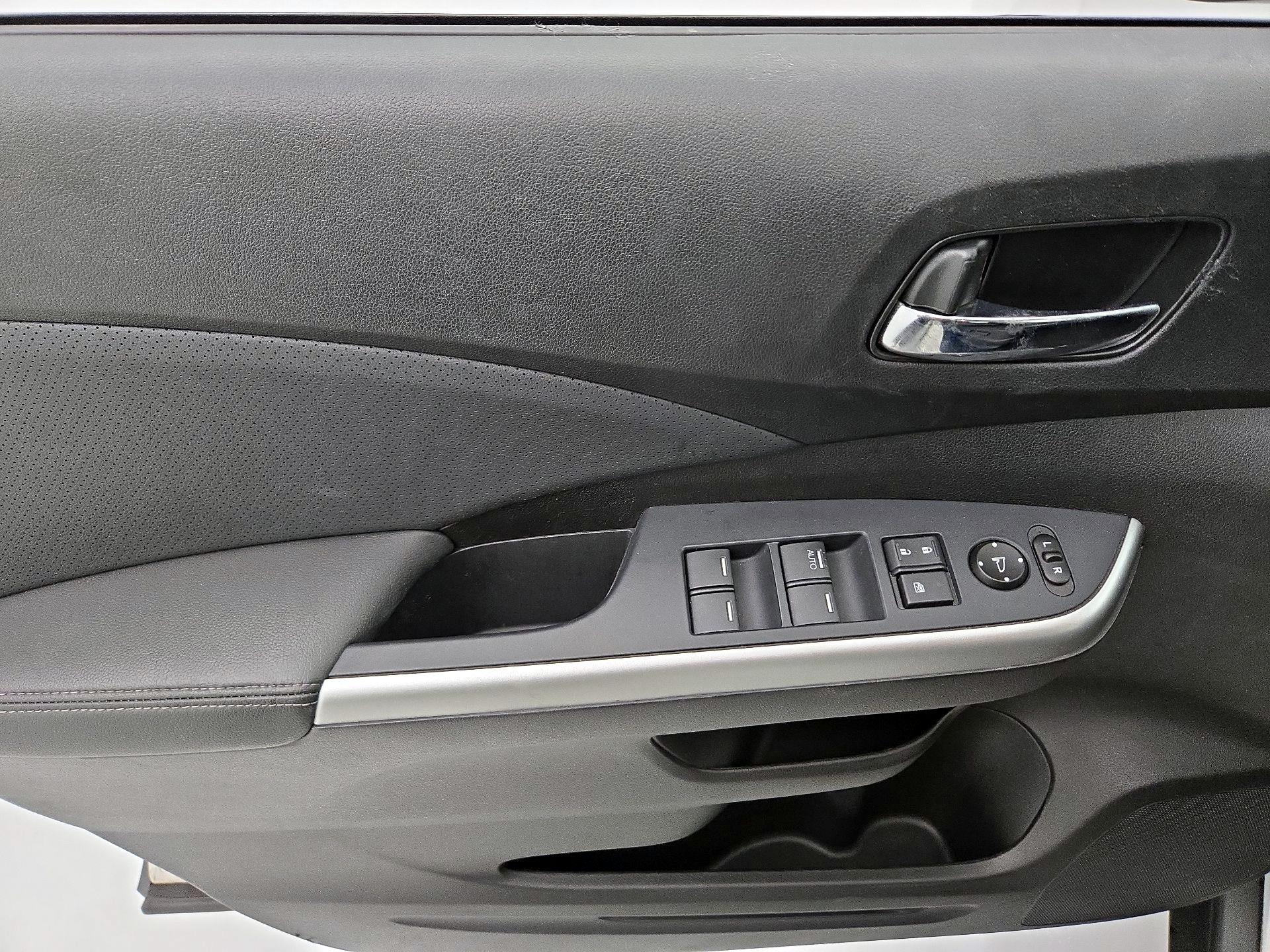 Thumbnail: 2016 Honda CR-V - 12