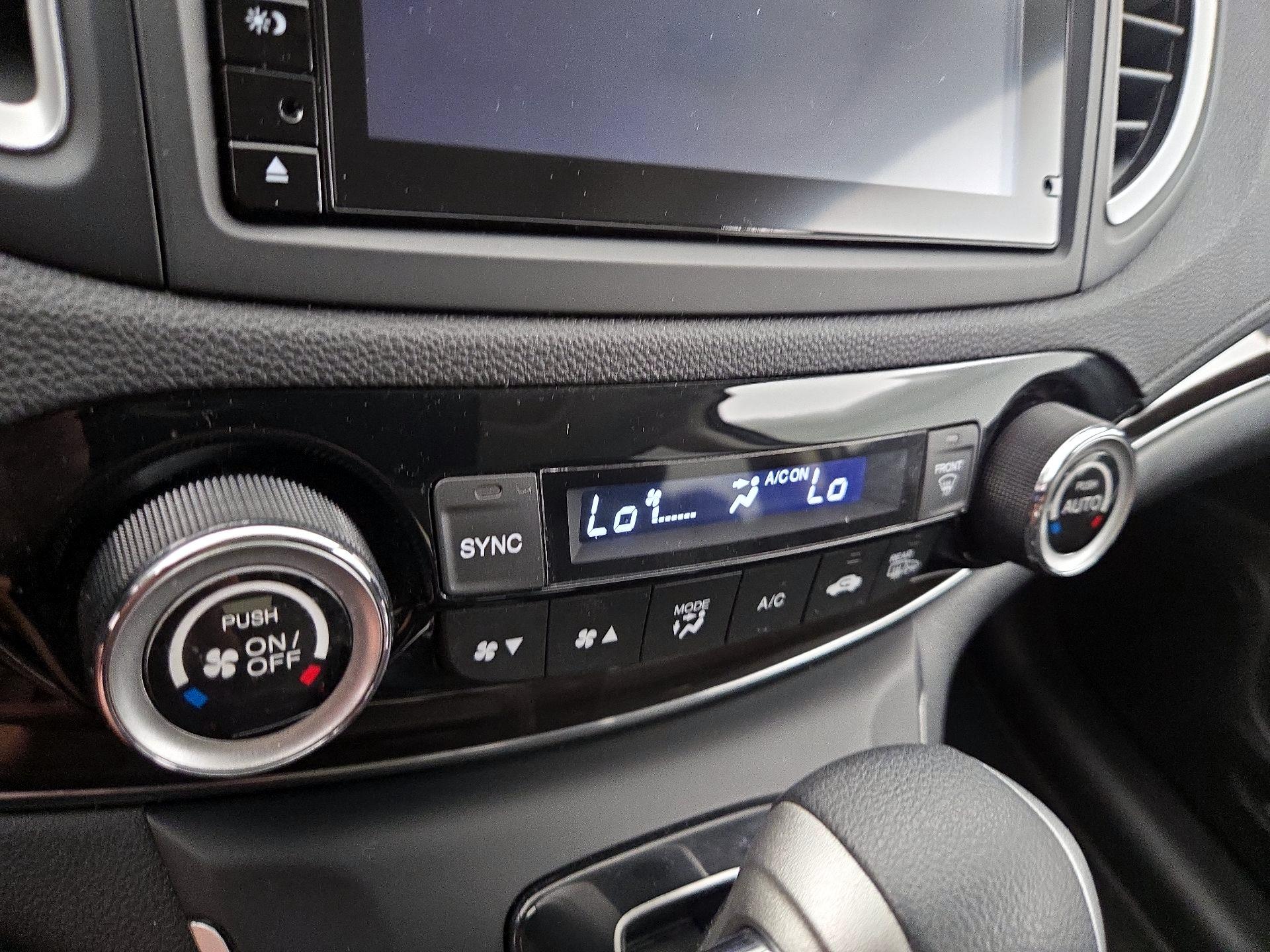 Thumbnail: 2016 Honda CR-V - 17