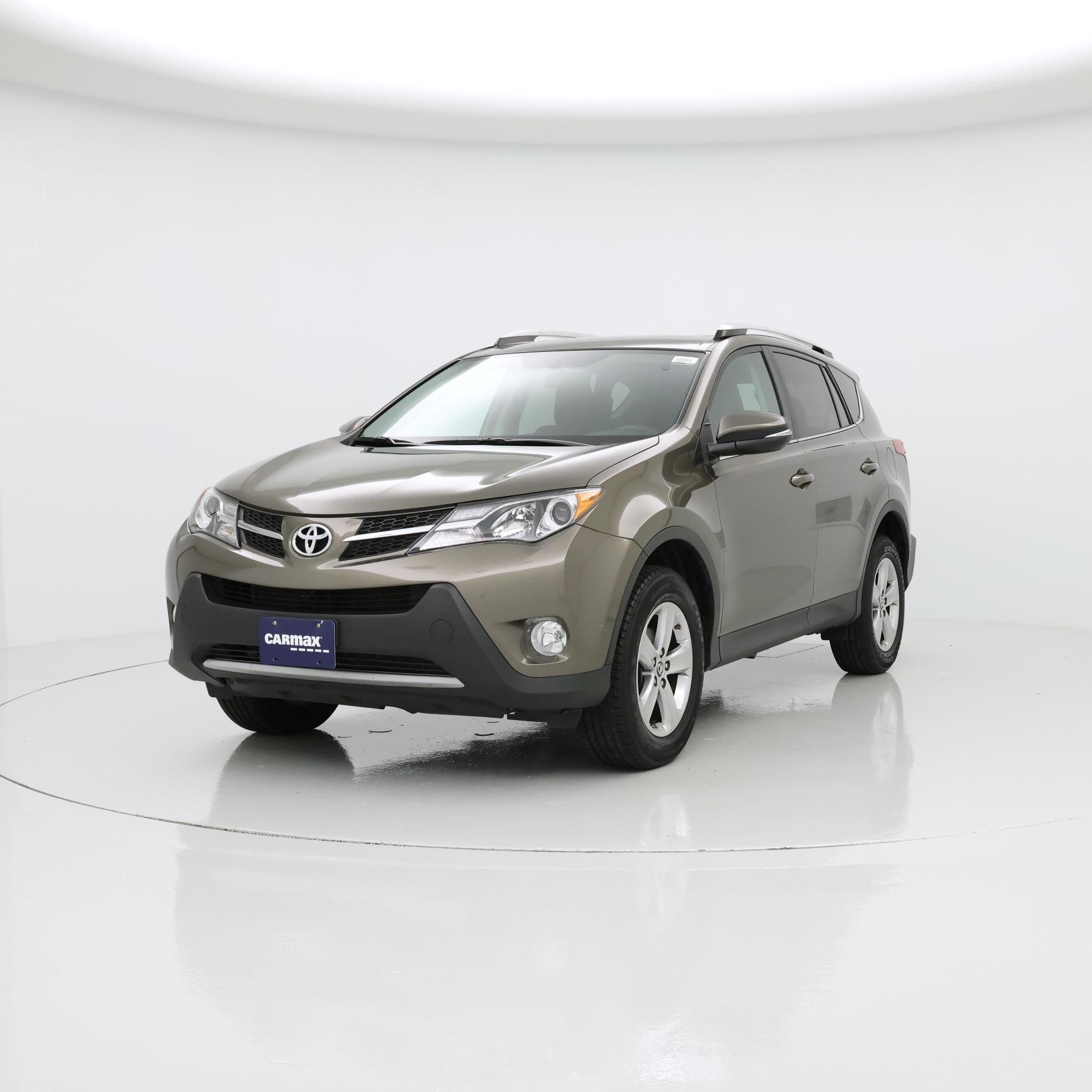 Thumbnail: 2015 Toyota RAV4 - 4