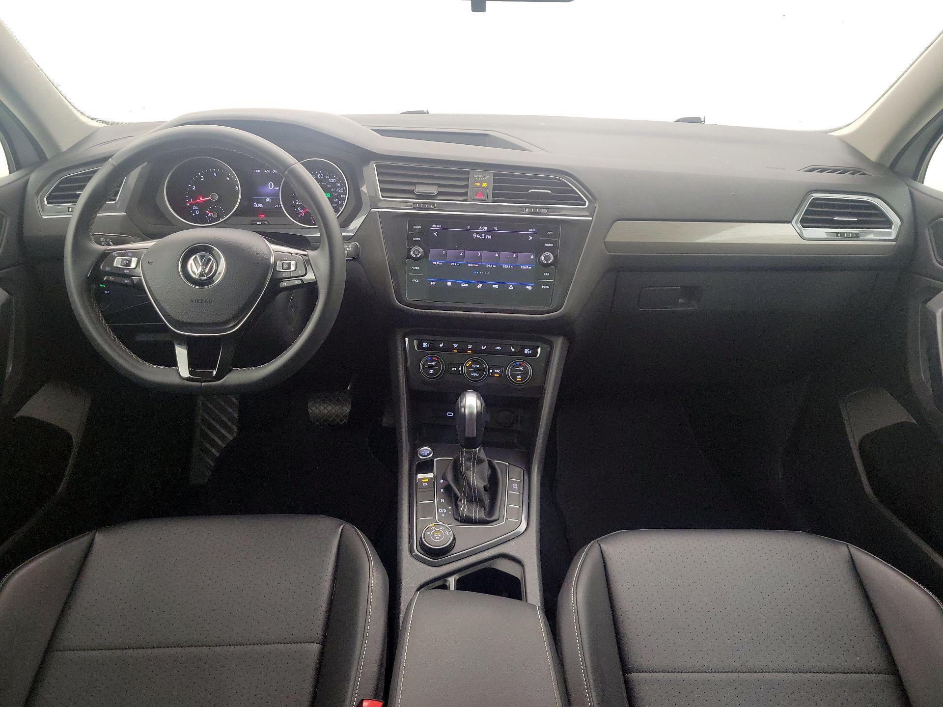 Thumbnail: 2021 Volkswagen Tiguan - 9