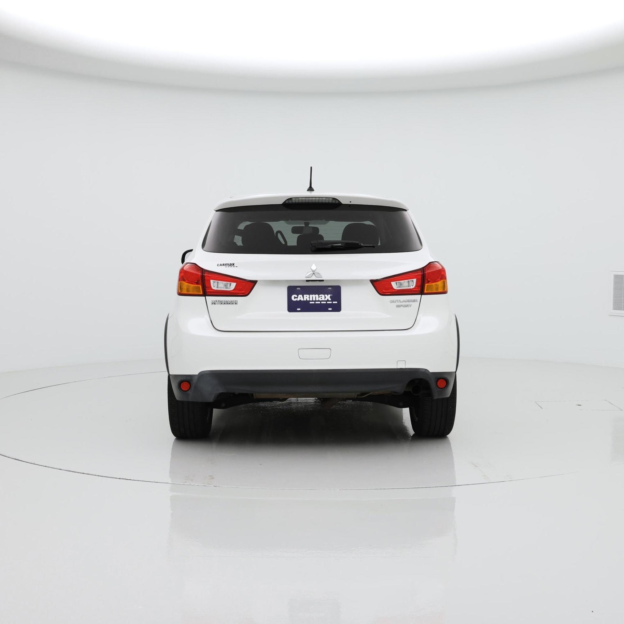 Thumbnail: 2016 Mitsubishi Outlander Sport - 6