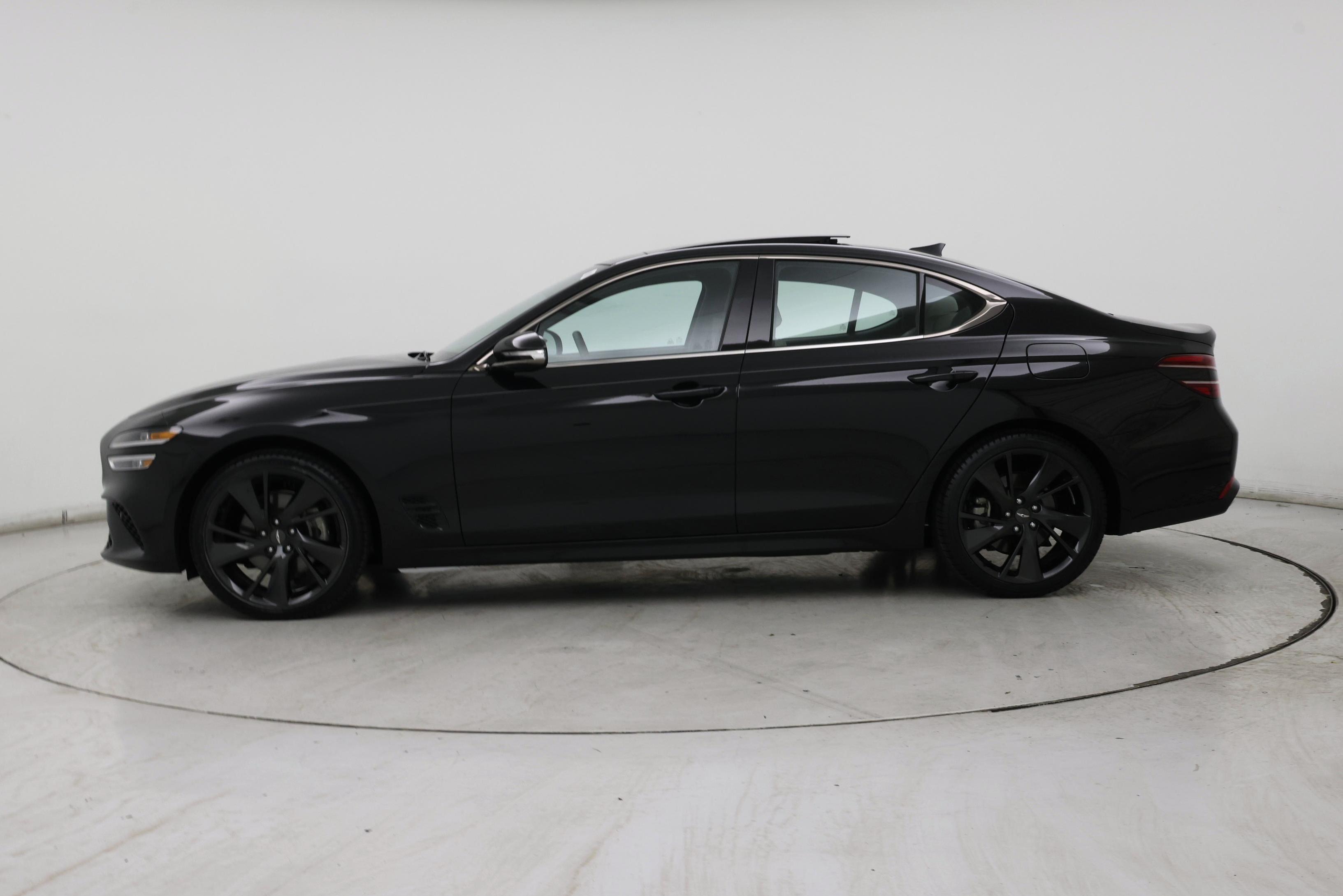 Thumbnail: 2023 Genesis G70 - 3