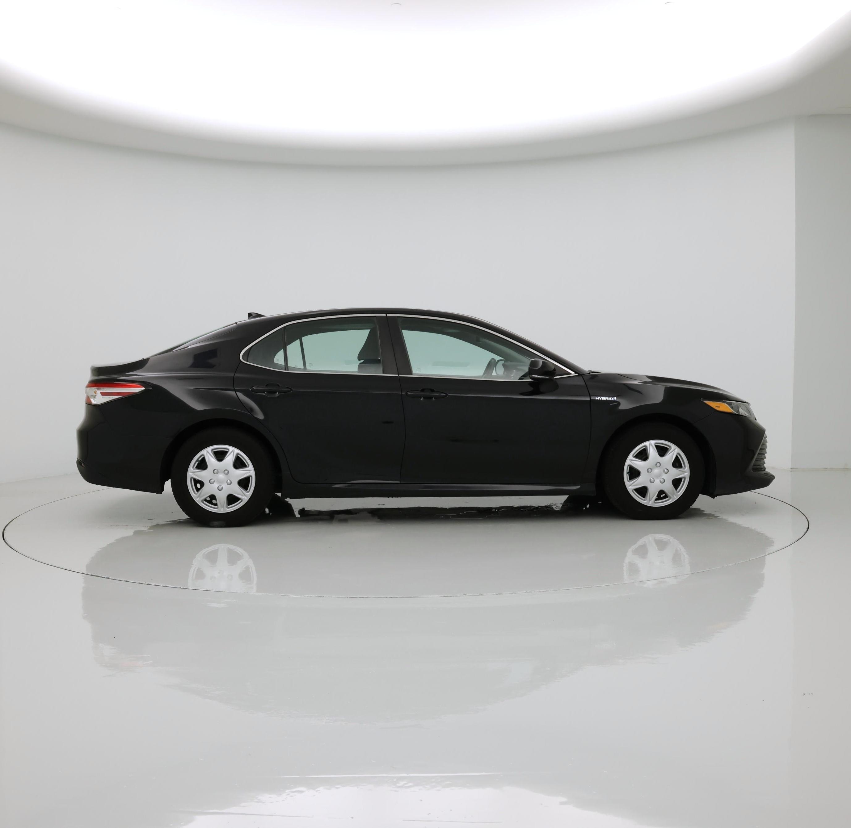 Thumbnail: 2019 Toyota Camry - 7