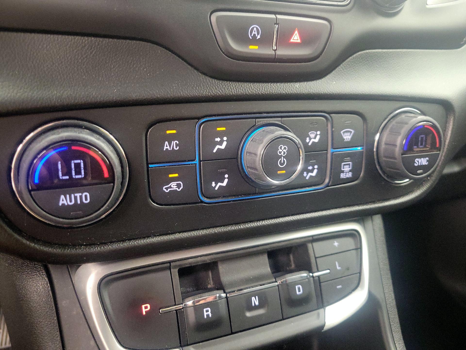 Thumbnail: 2022 GMC Terrain - 16