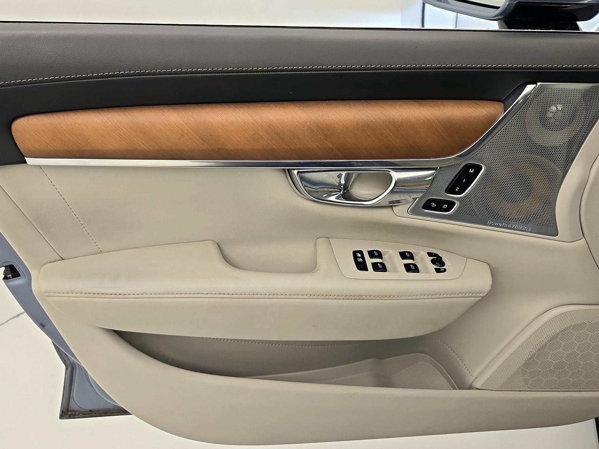 Thumbnail: 2017 Volvo S90 - 12