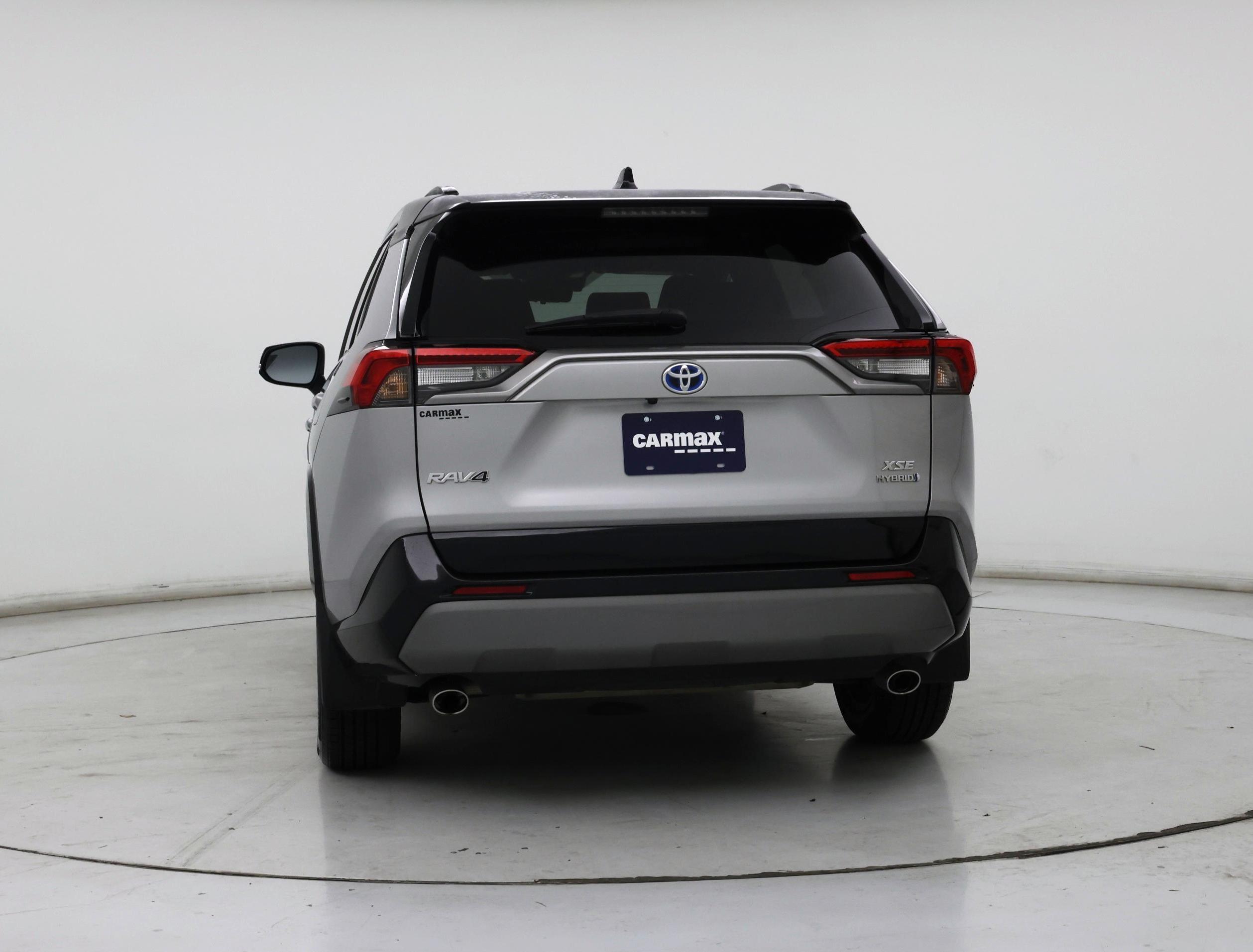 Thumbnail: 2021 Toyota RAV4 - 6