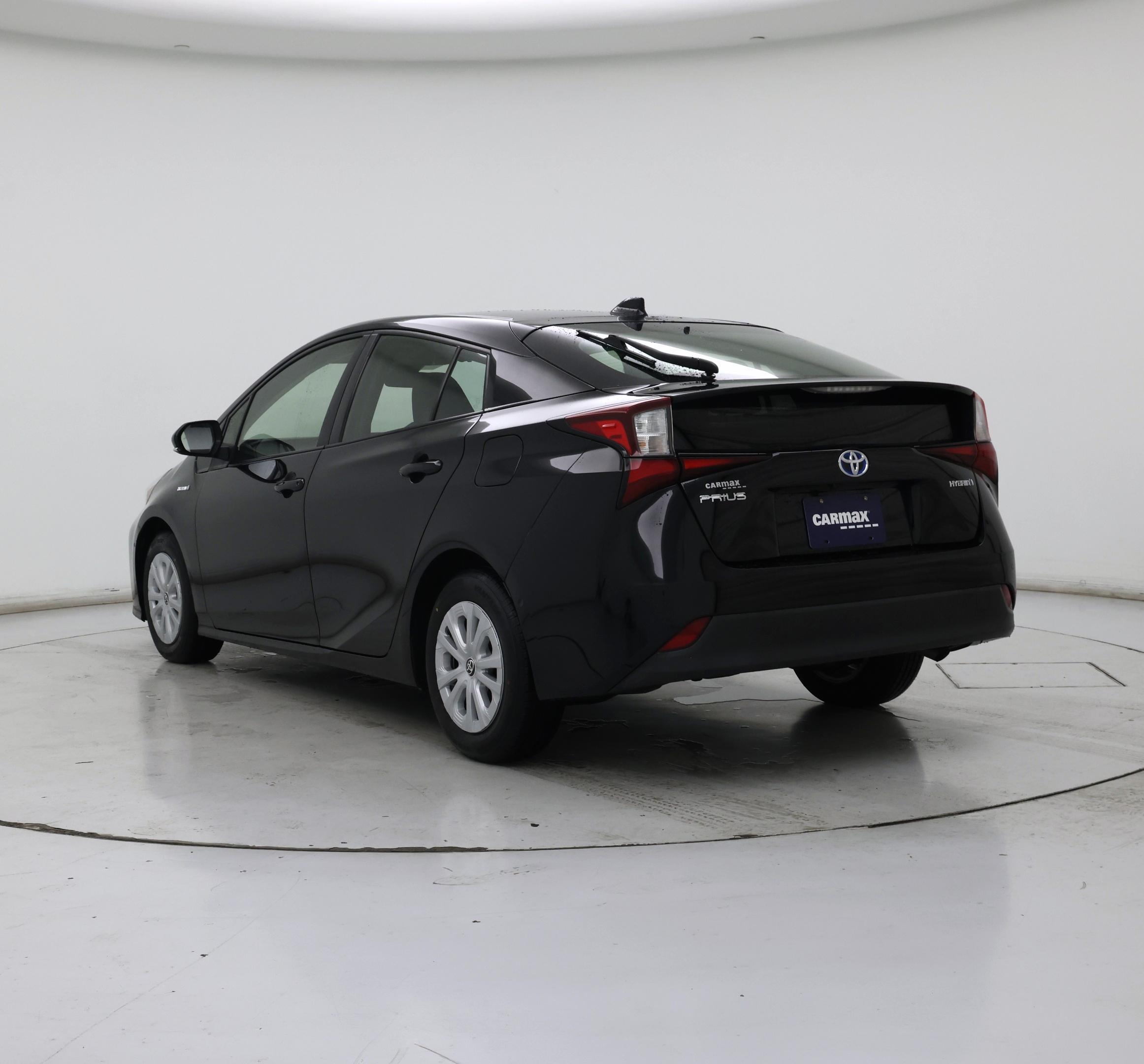 Thumbnail: 2021 Toyota Prius - 2
