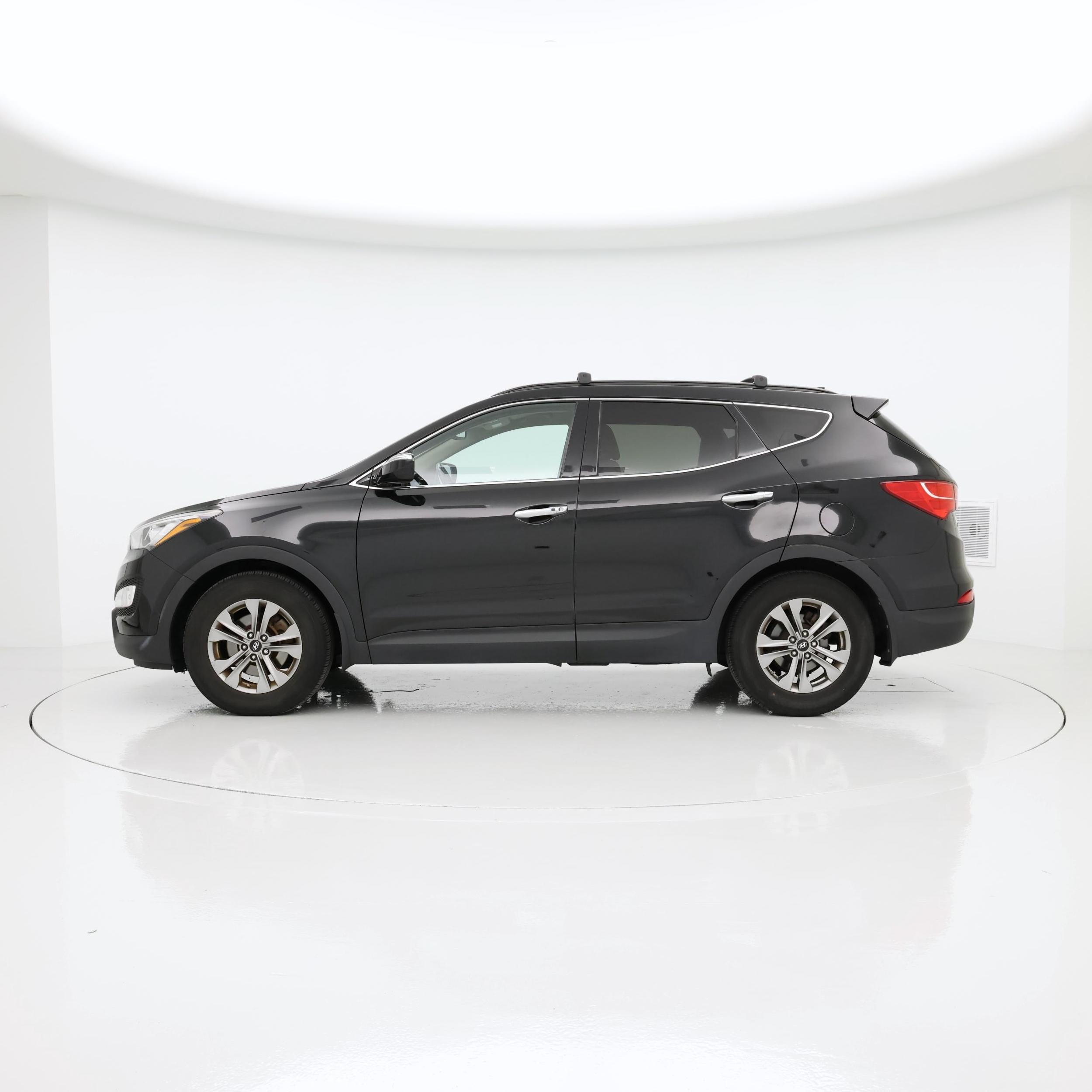 Thumbnail: 2015 Hyundai Santa Fe - 3