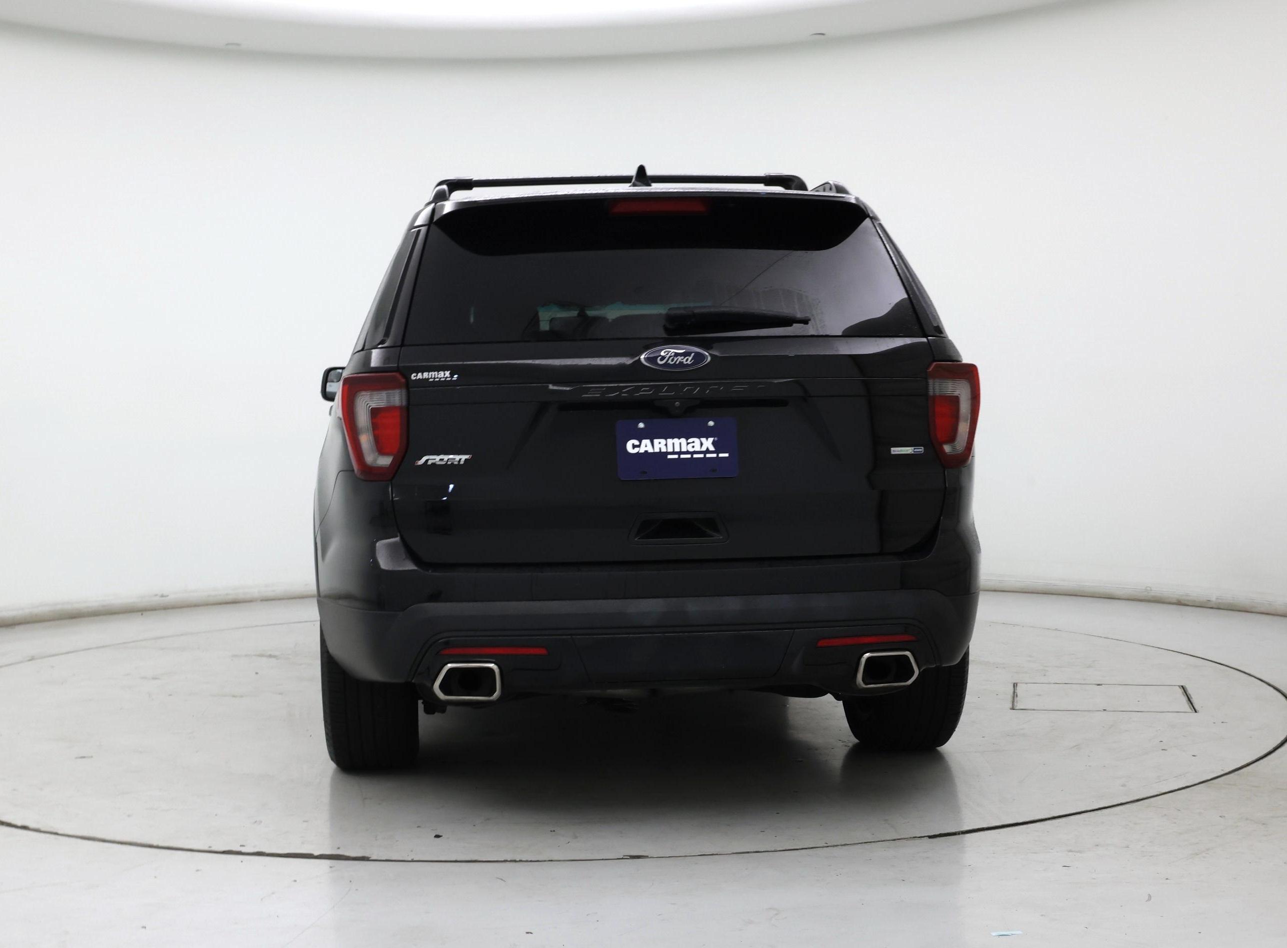 Thumbnail: 2016 Ford Explorer - 6