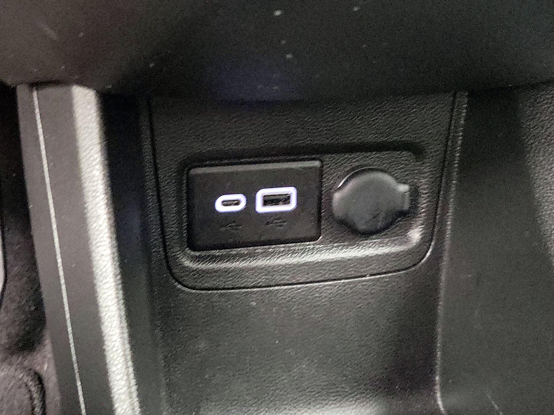 Thumbnail: 2020 Chevrolet Spark - 18