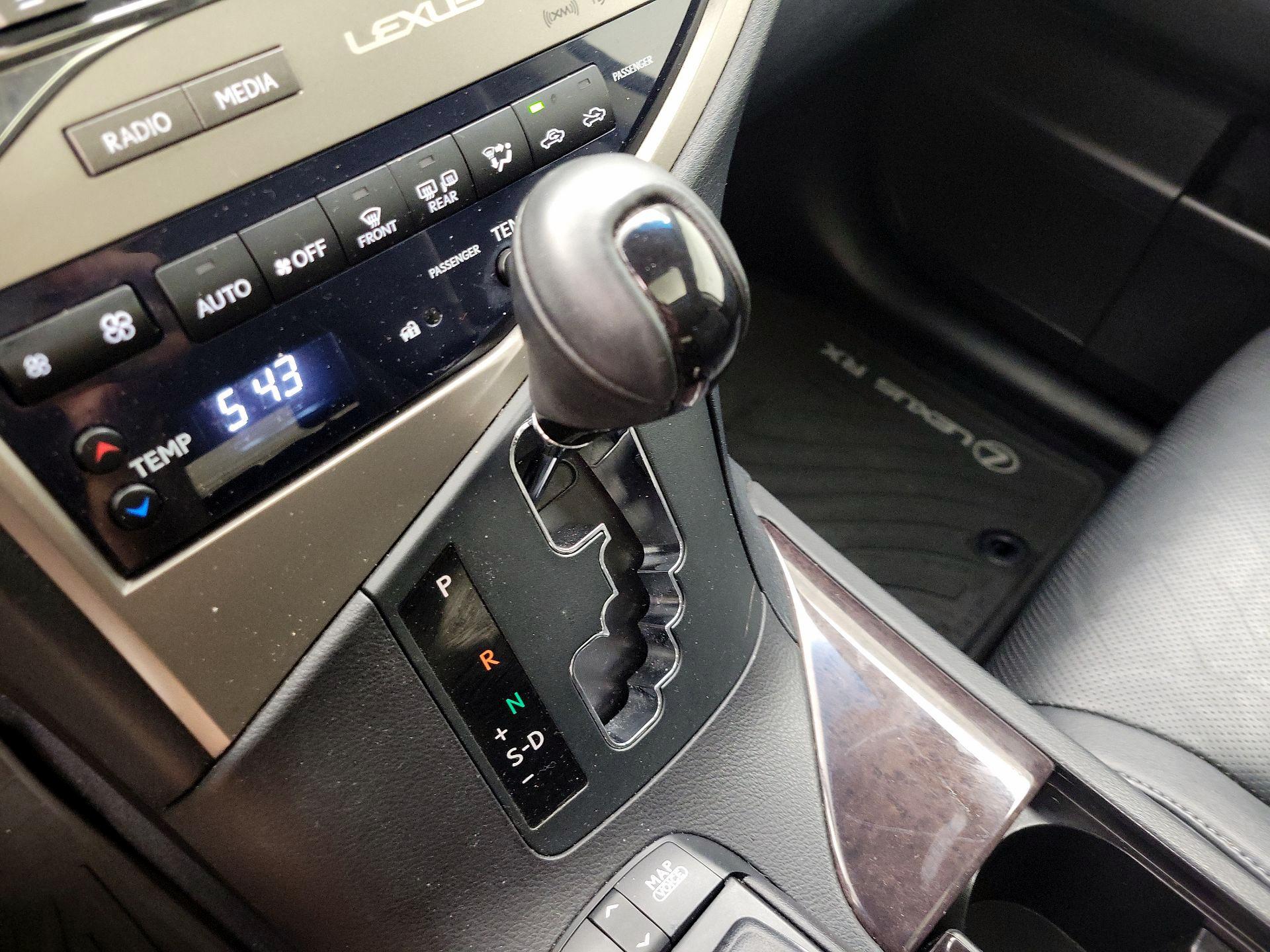 Thumbnail: 2015 Lexus RX - 18