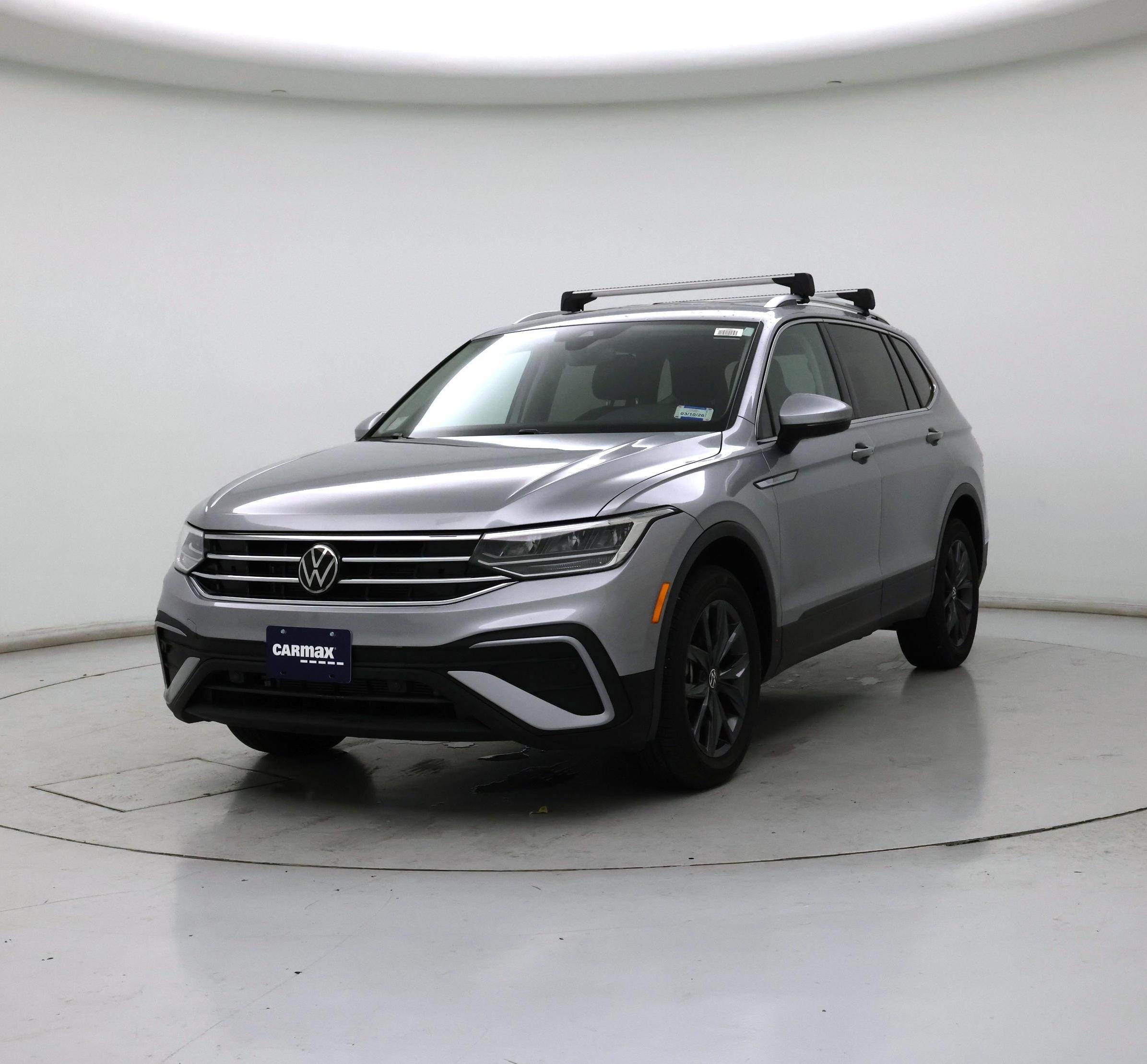 Thumbnail: 2023 Volkswagen Tiguan - 4