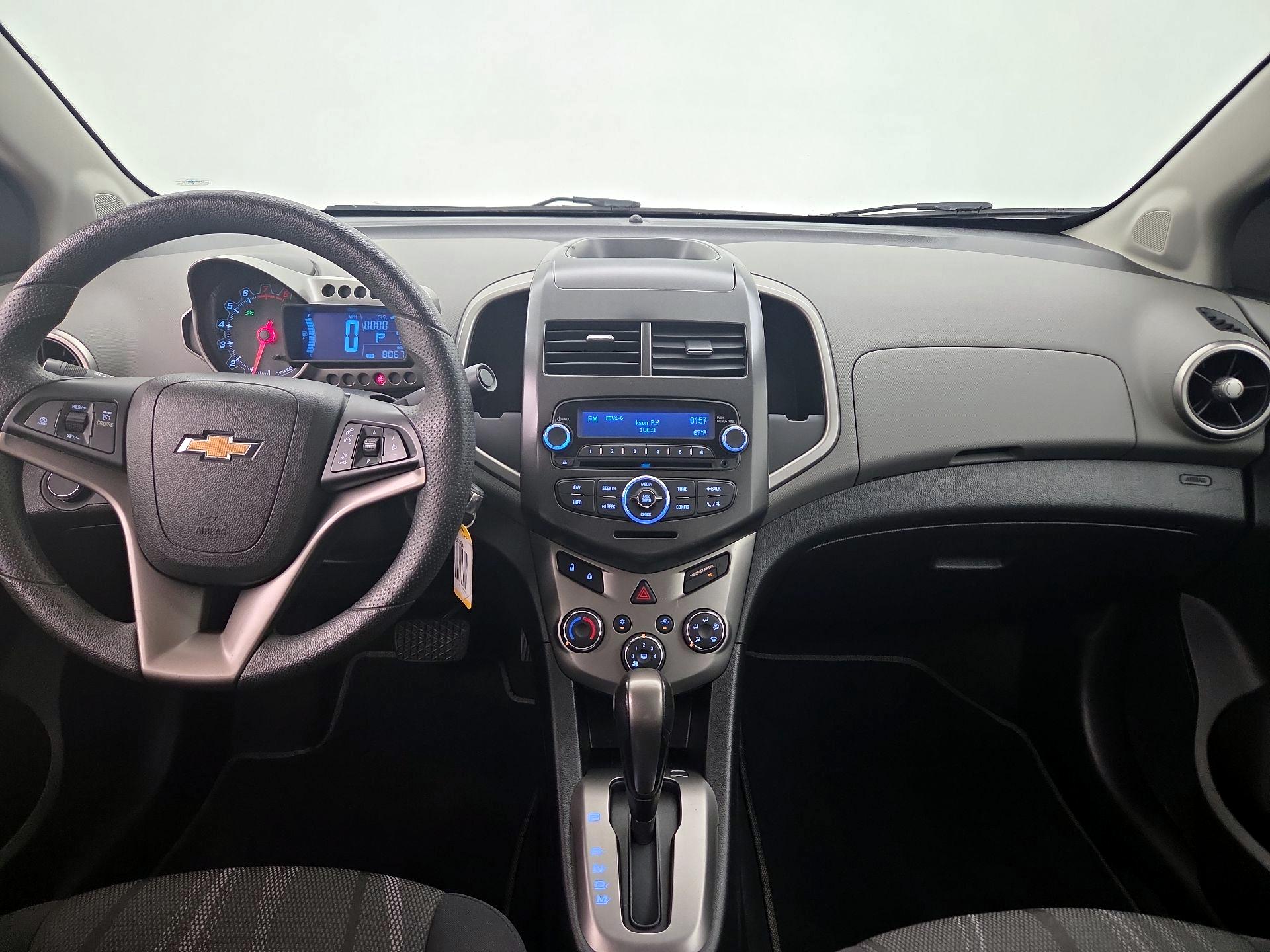 Thumbnail: 2015 Chevrolet Sonic - 9