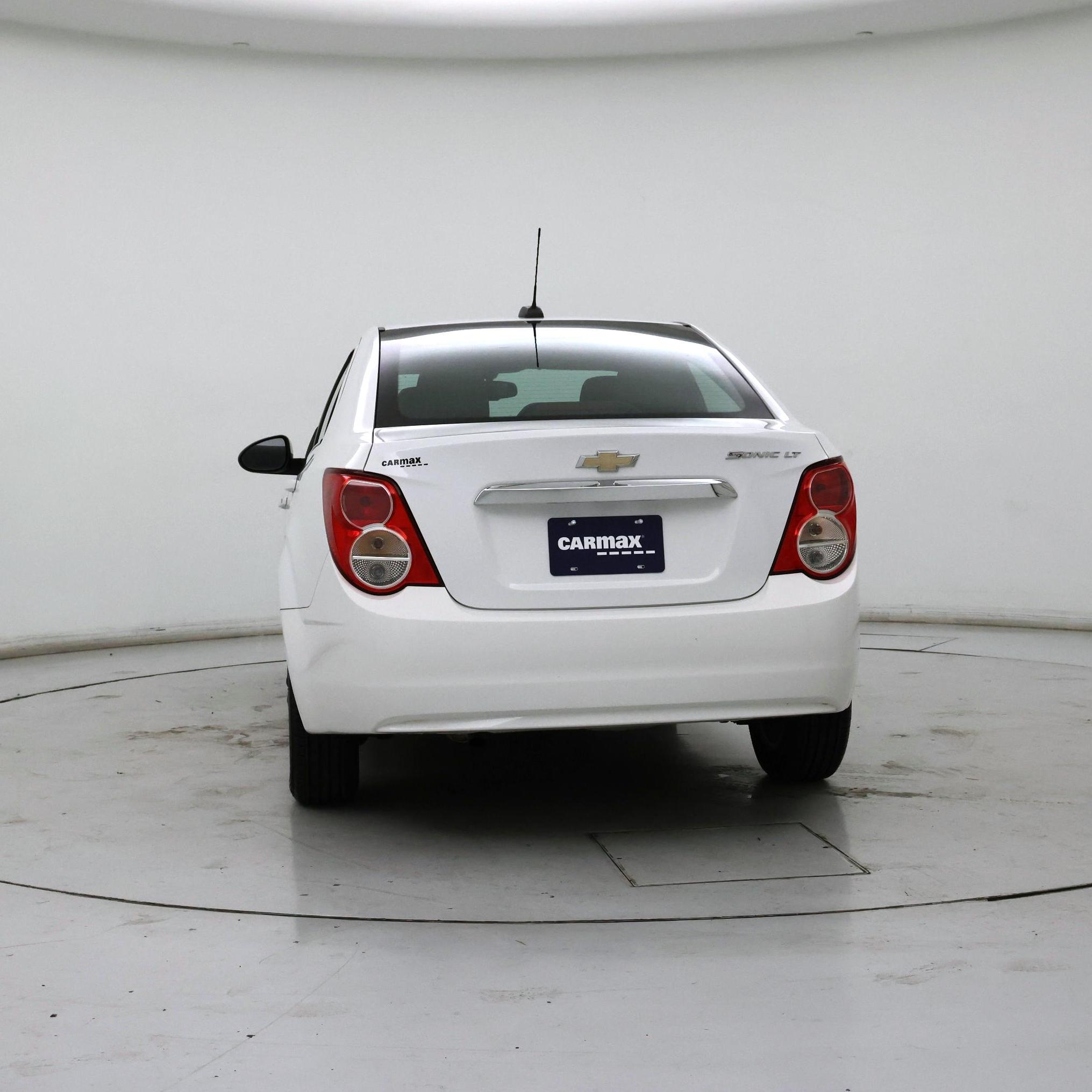 Thumbnail: 2015 Chevrolet Sonic - 6