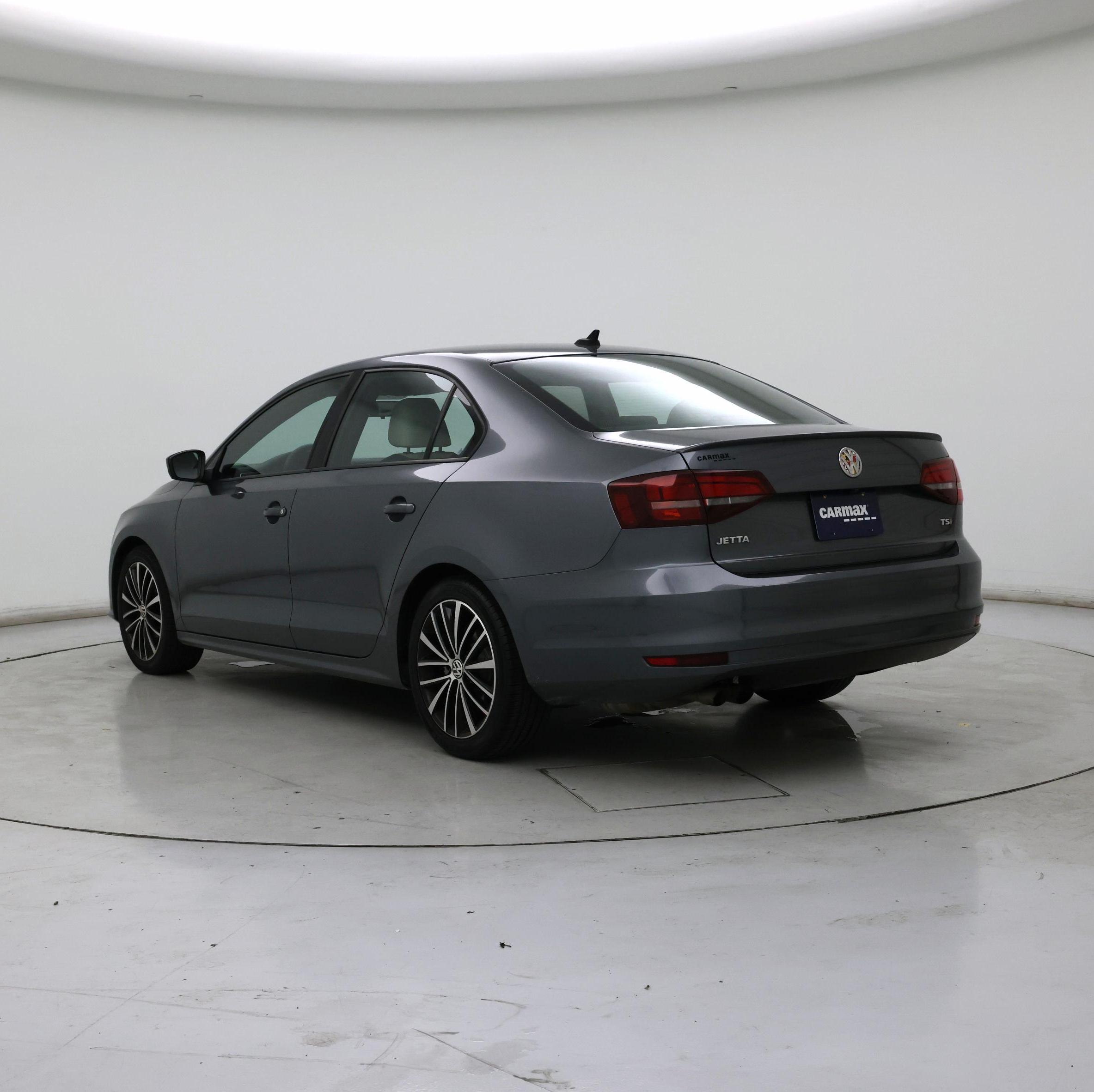 Thumbnail: 2017 Volkswagen Jetta - 2