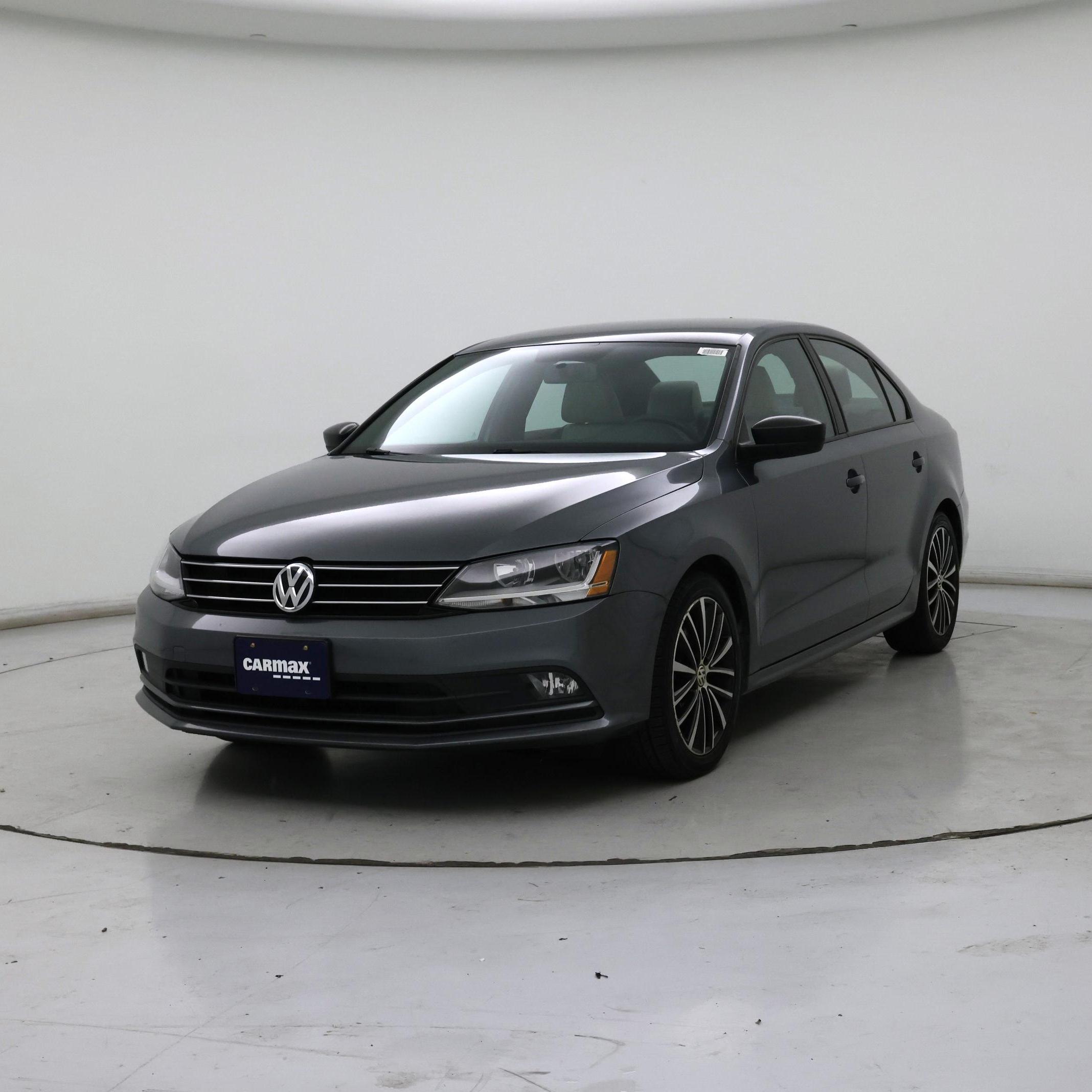 Thumbnail: 2017 Volkswagen Jetta - 4