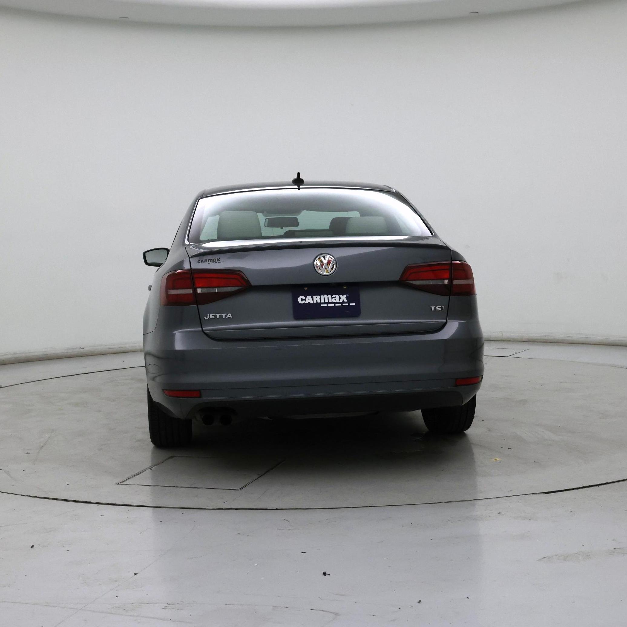 Thumbnail: 2017 Volkswagen Jetta - 6