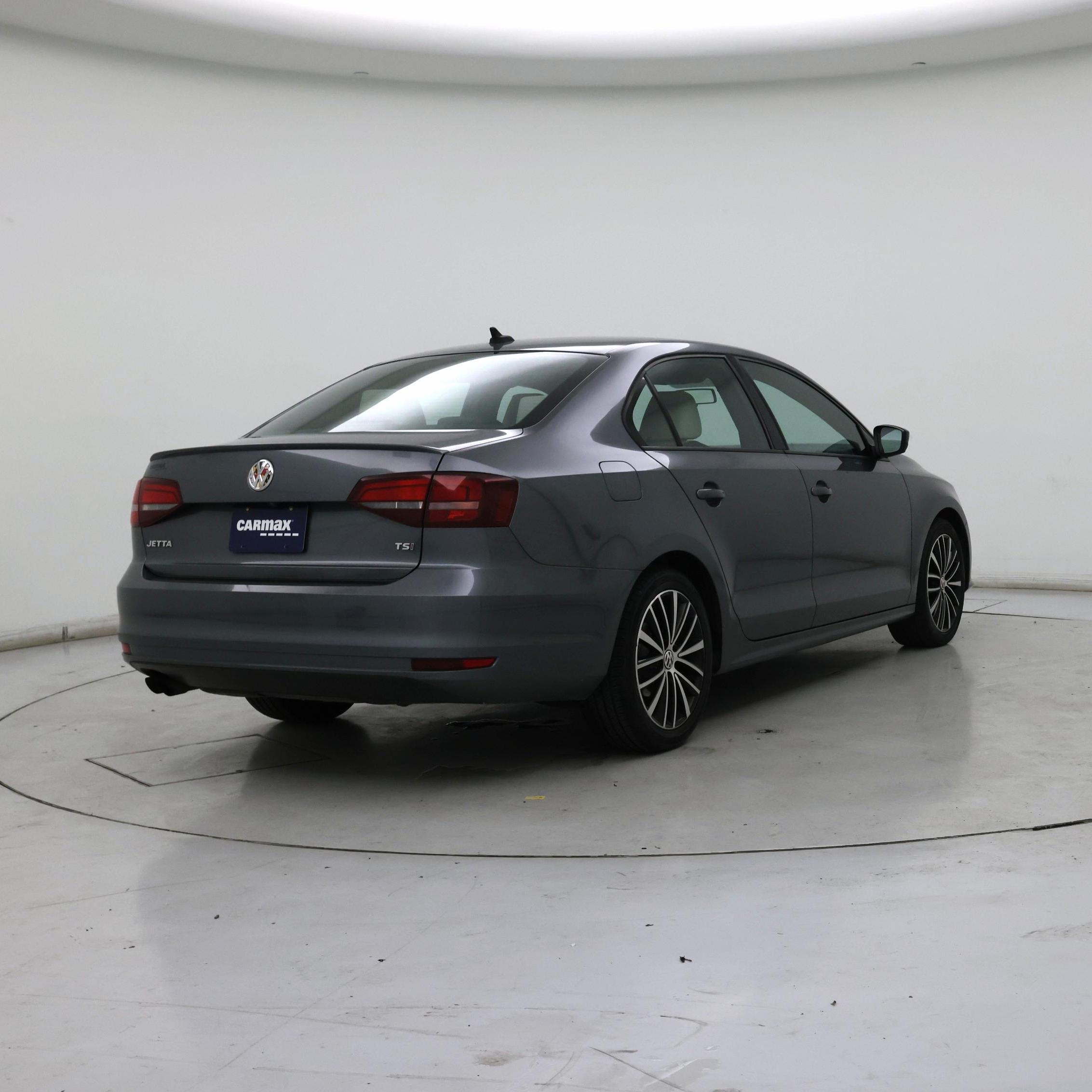Thumbnail: 2017 Volkswagen Jetta - 8