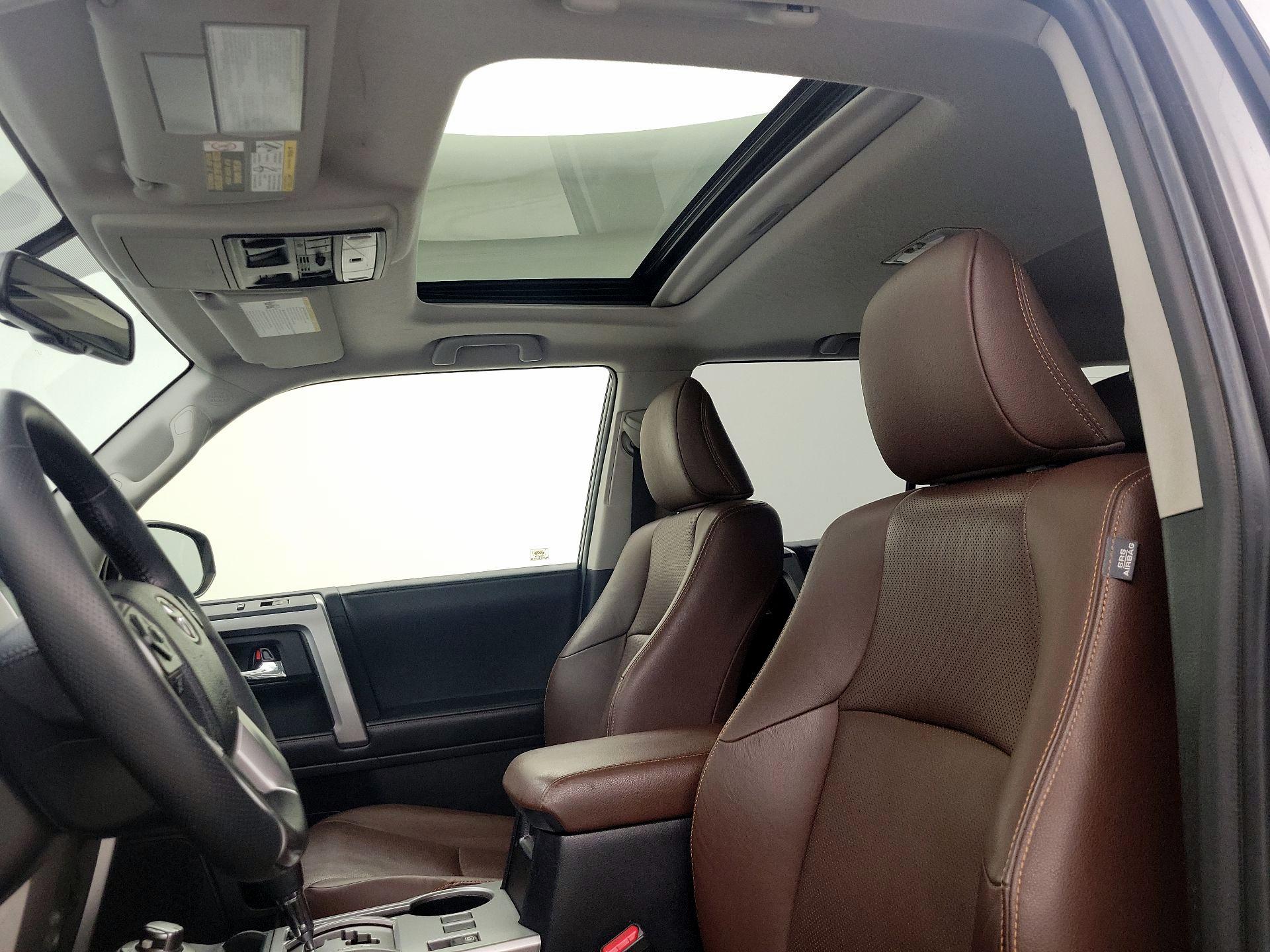 Thumbnail: 2019 Toyota 4Runner - 20