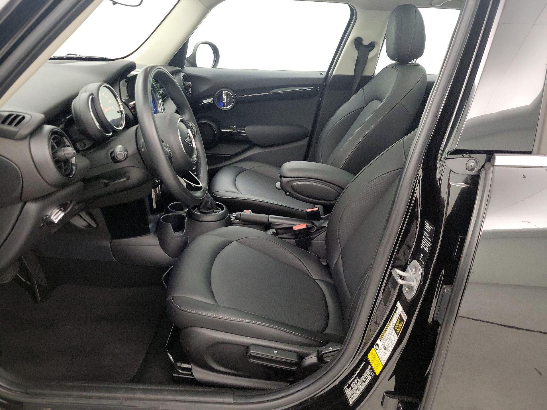 Thumbnail: 2019 MINI Cooper Hardtop - 11