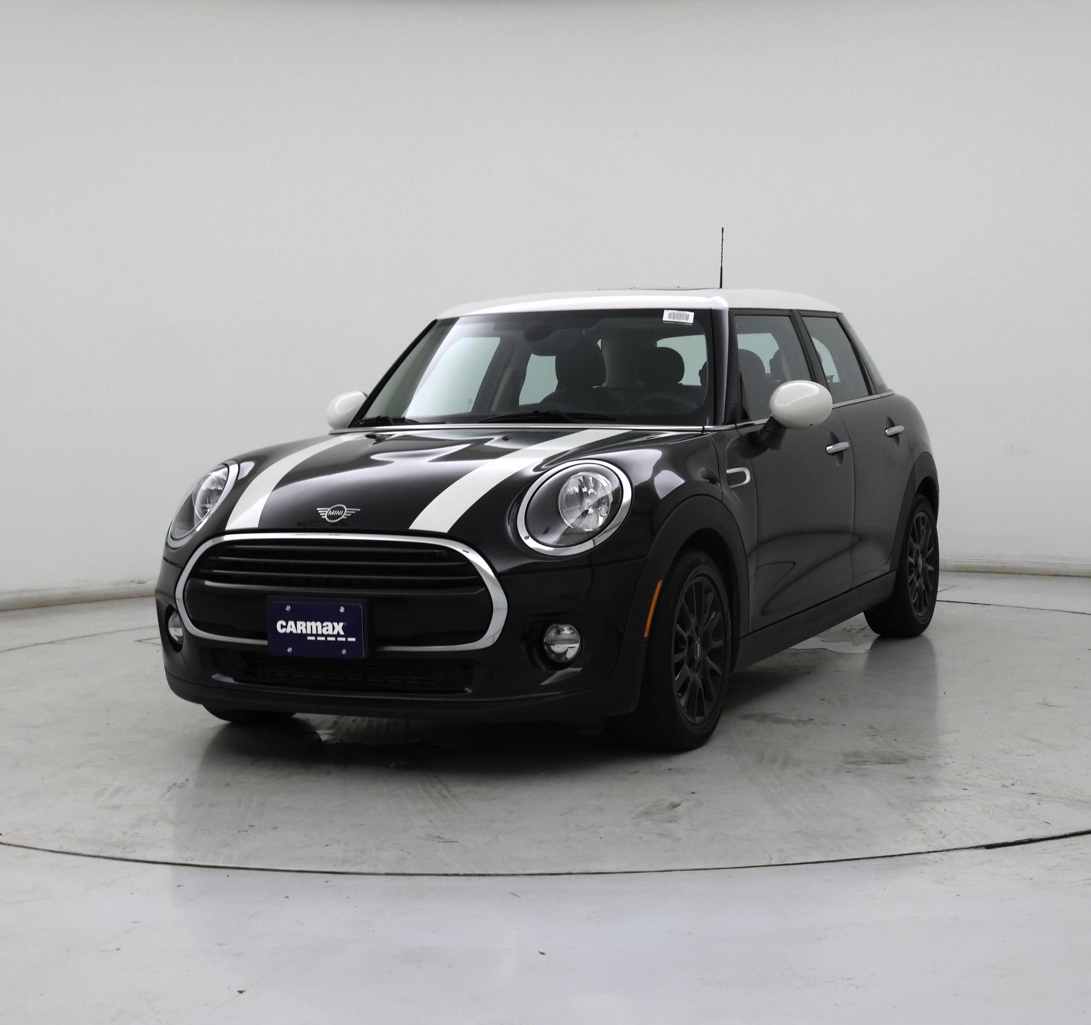 Thumbnail: 2019 MINI Cooper Hardtop - 4
