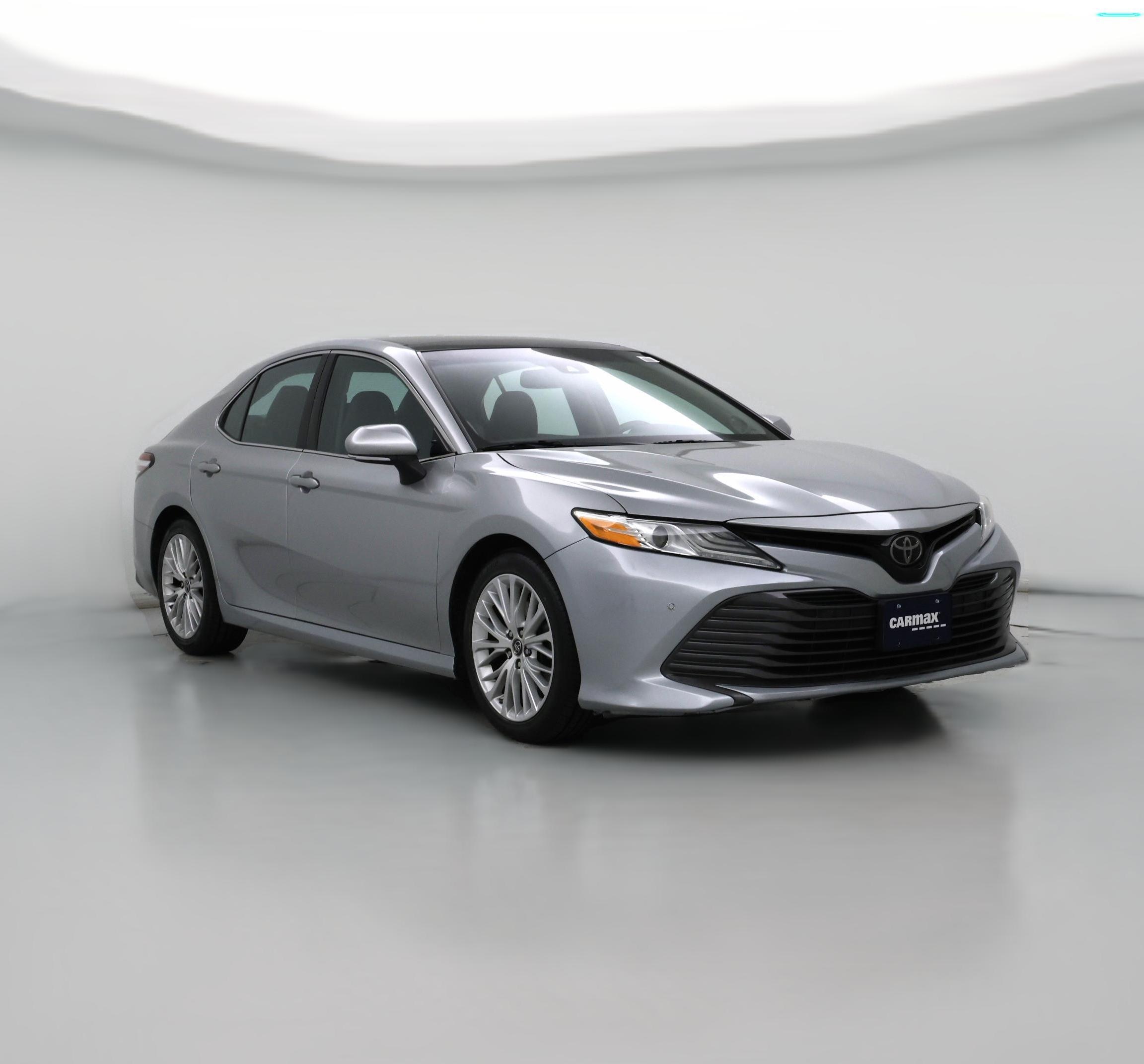 Thumbnail: 2018 Toyota Camry - 1