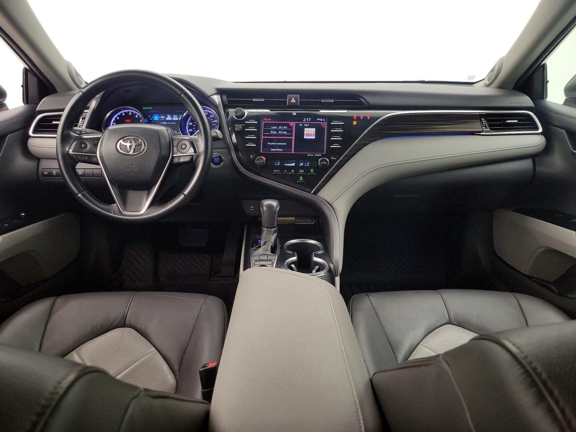 Thumbnail: 2018 Toyota Camry - 9