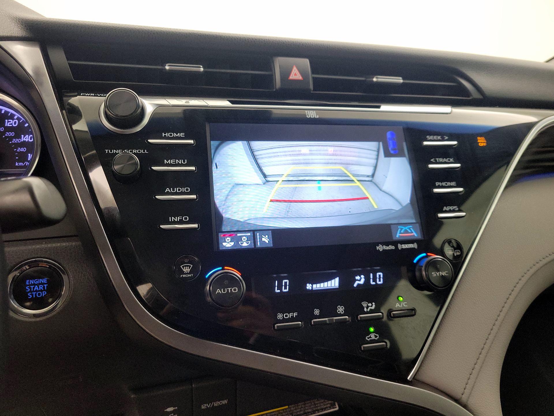 Thumbnail: 2018 Toyota Camry - 14