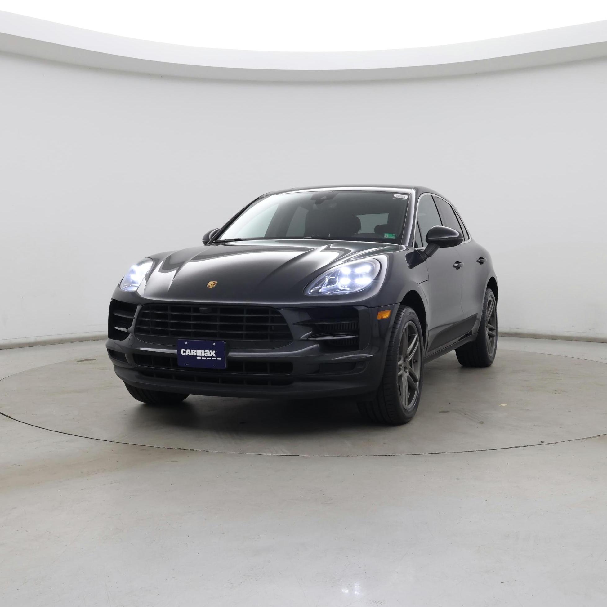 Thumbnail: 2021 Porsche Macan - 4